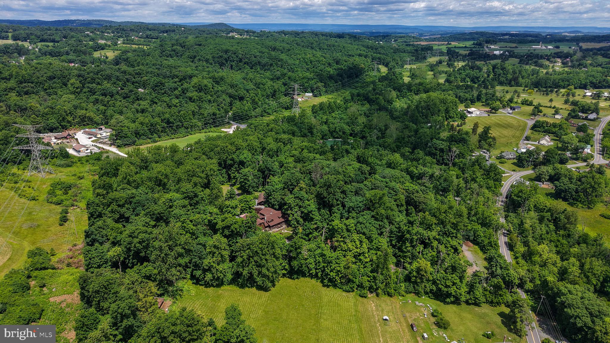 WHITFORD HILL - Residential