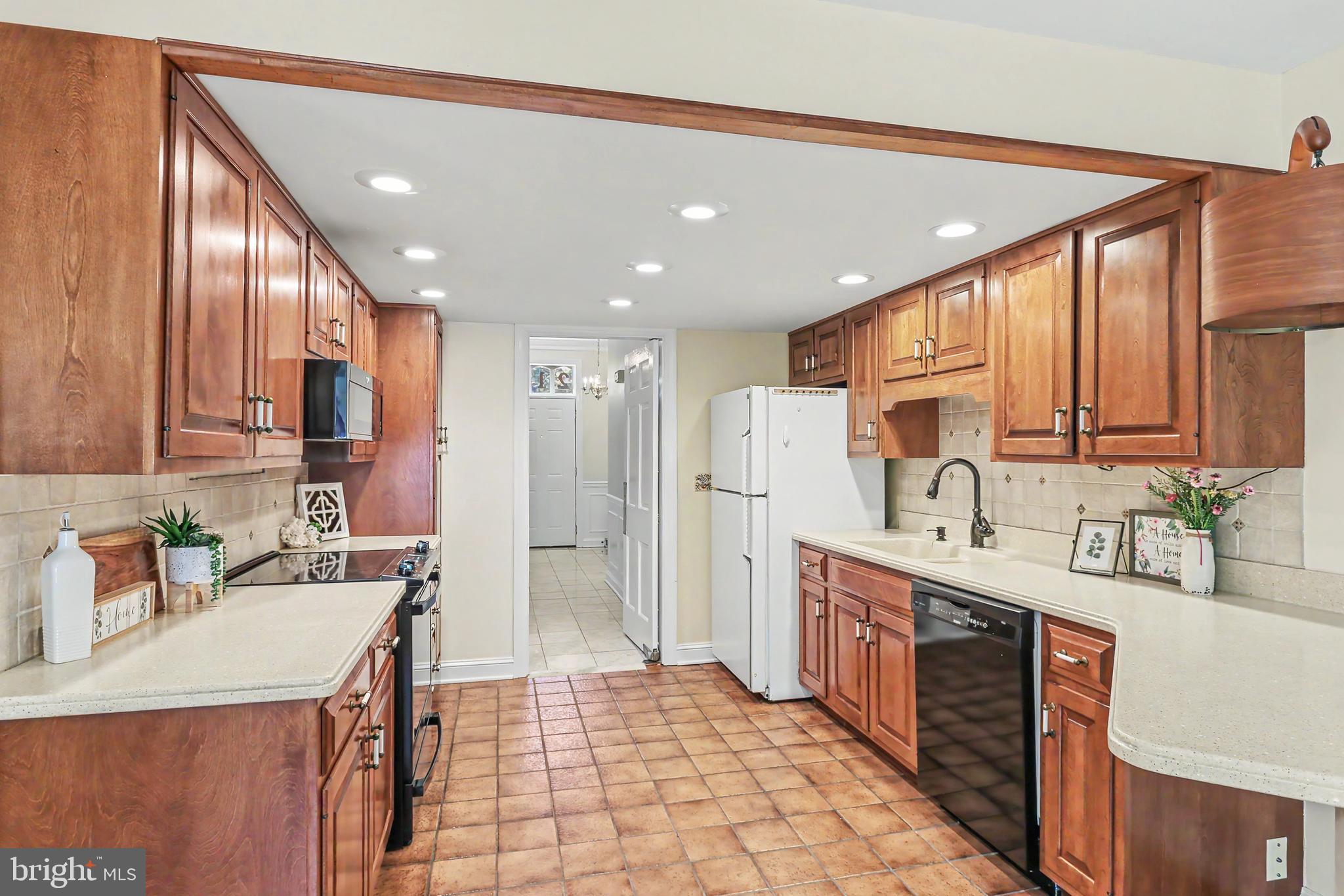 HERITAGE ACRES - Residential