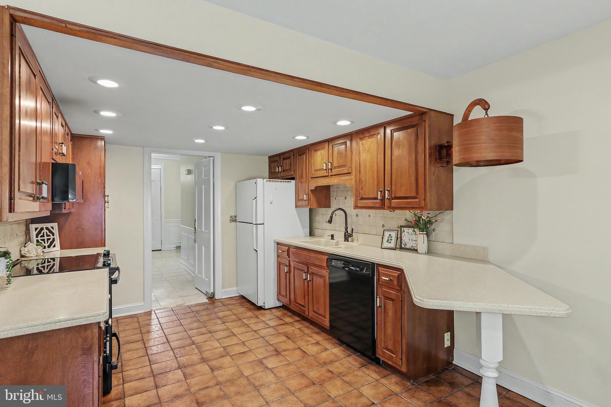 HERITAGE ACRES - Residential