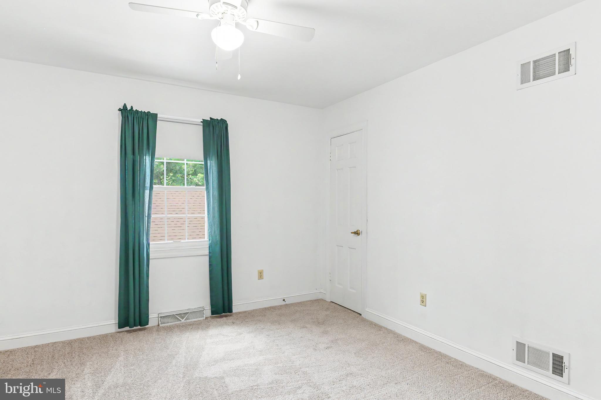 HERITAGE ACRES - Residential