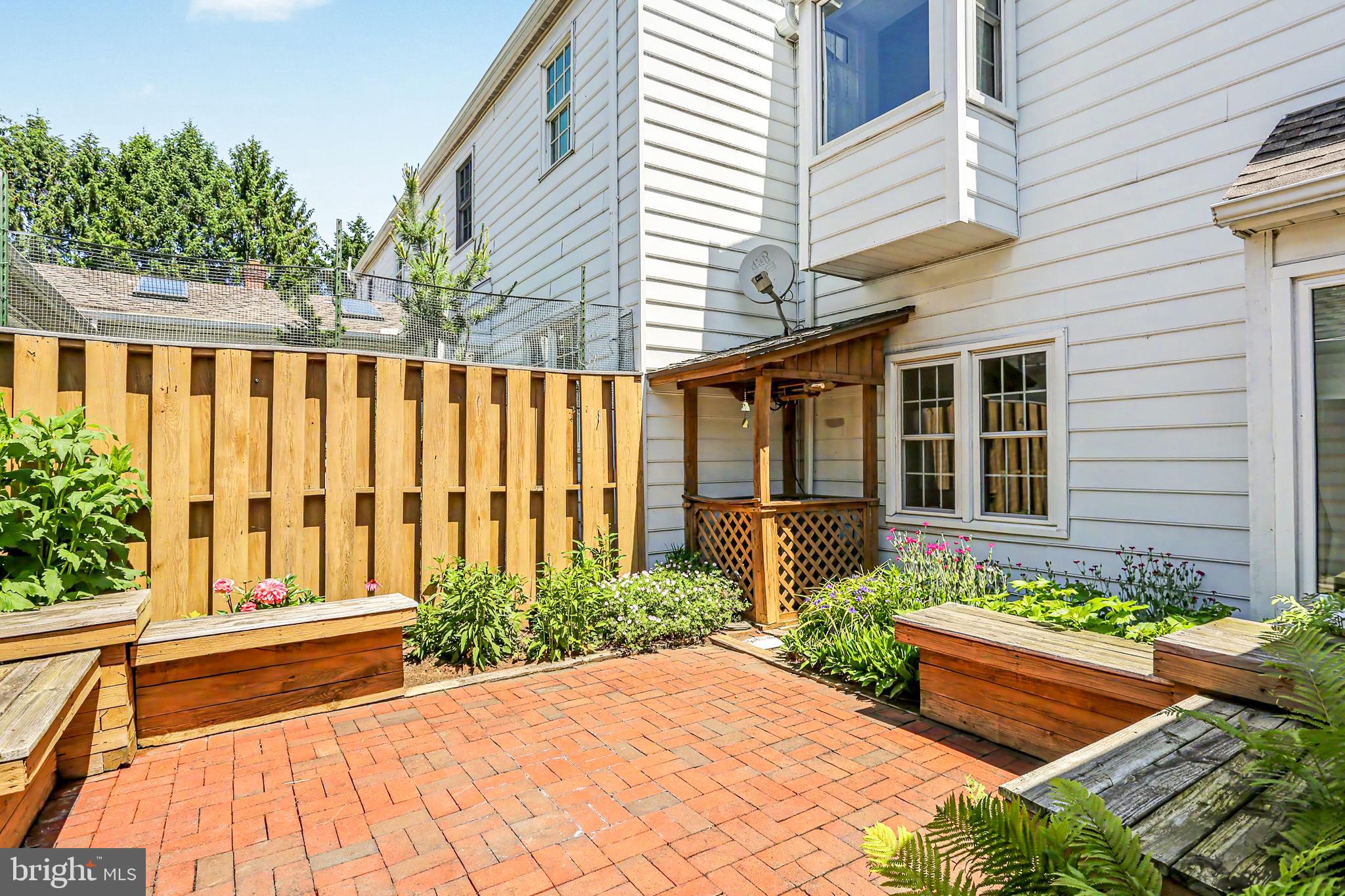 HERITAGE ACRES - Residential