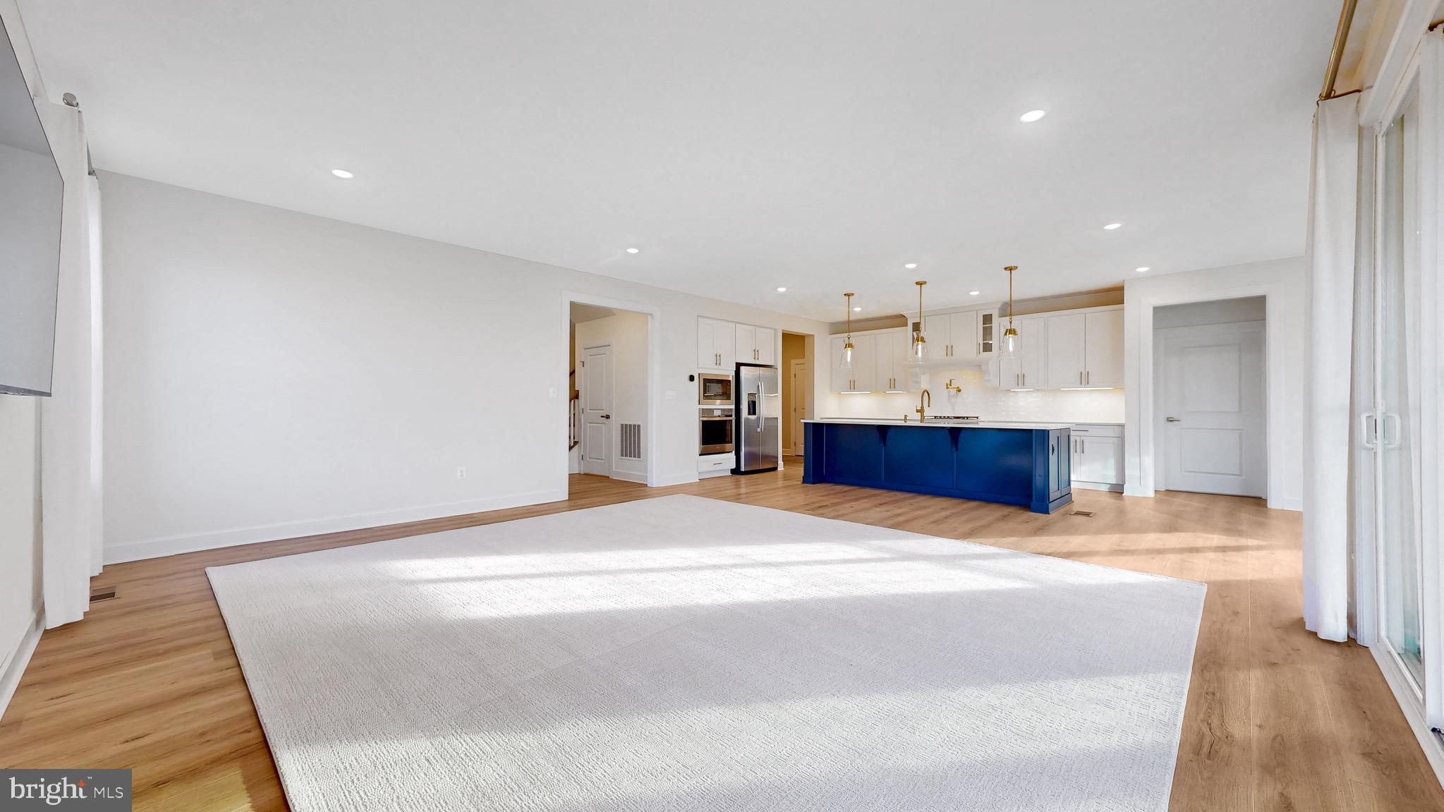 OSPREY POINT - Residential