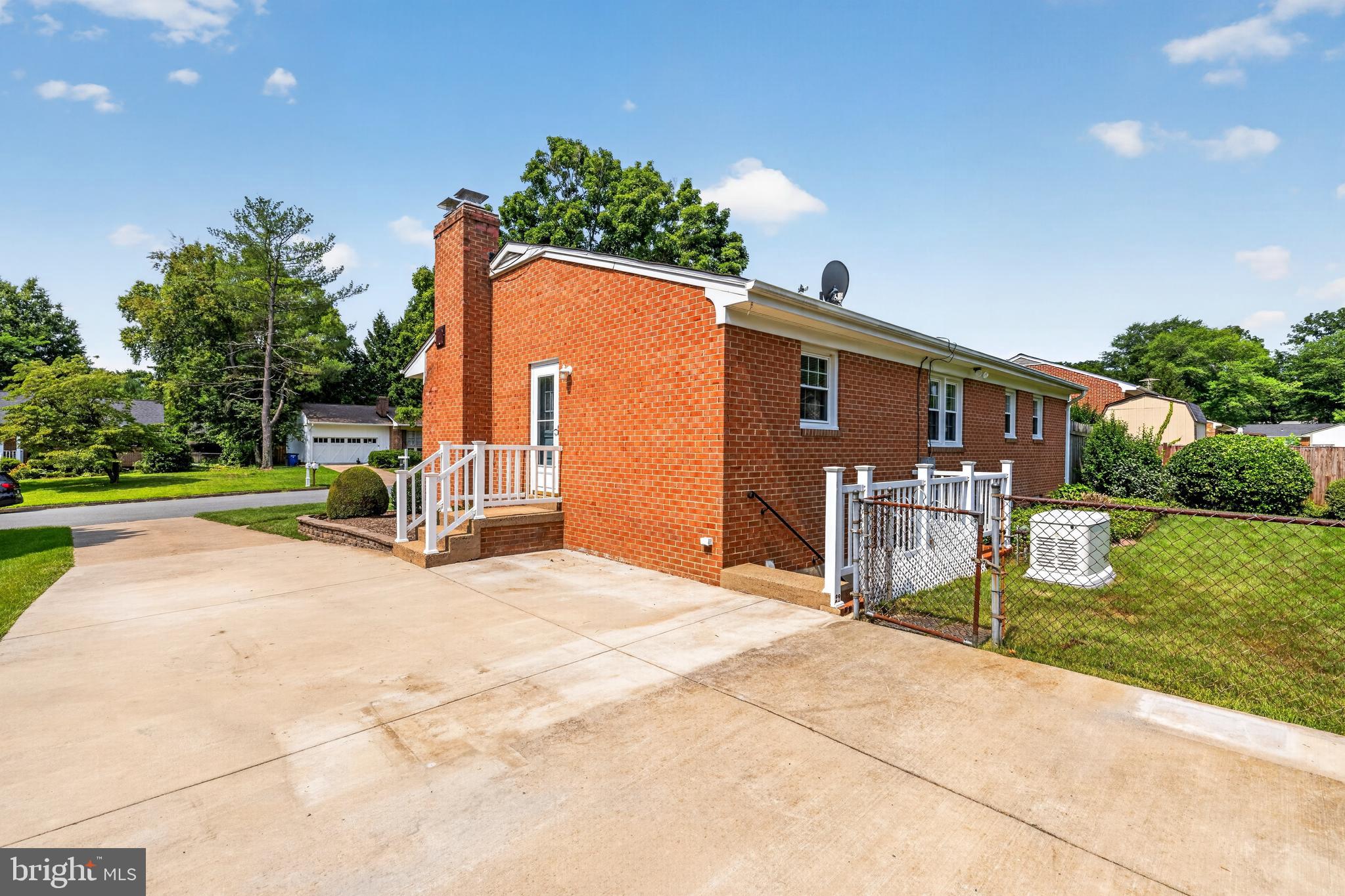 HAMILTON TERRACE - Residential