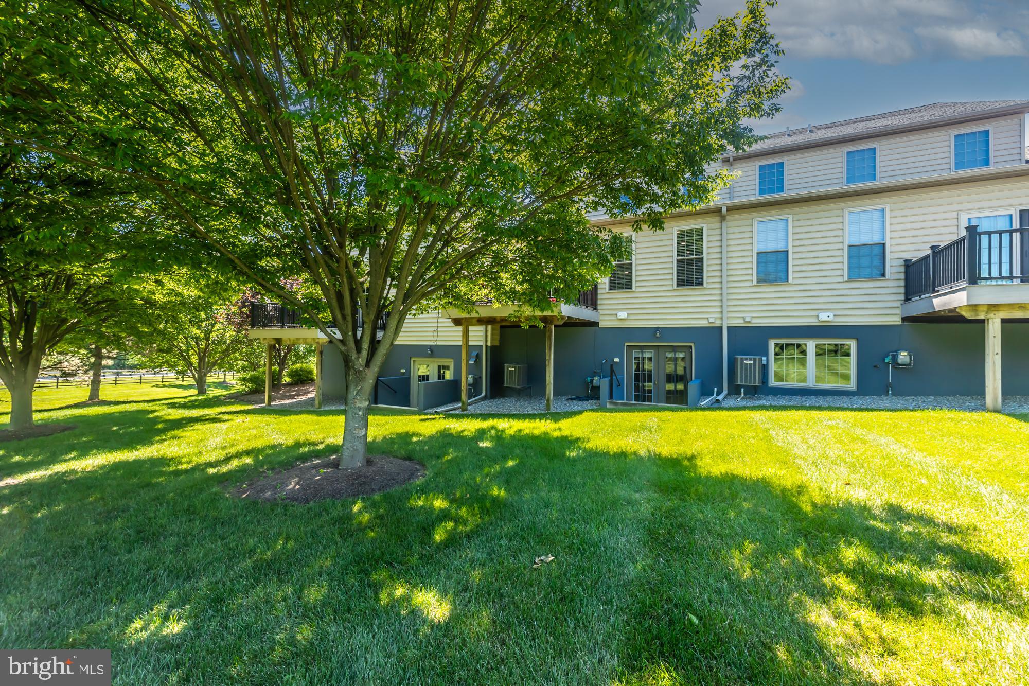 HONEYCROFT VILLAGE - Residential