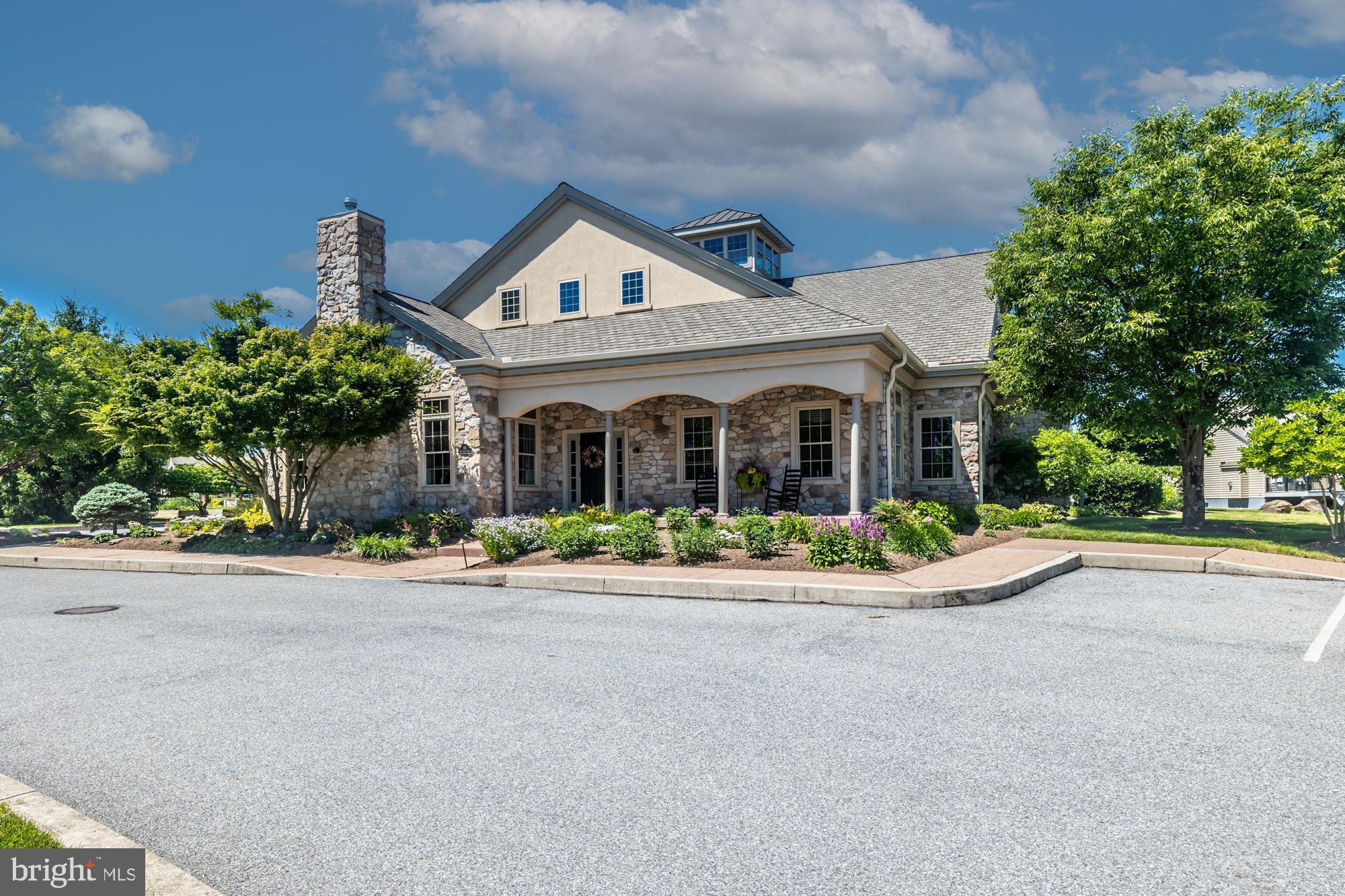 HONEYCROFT VILLAGE - Residential