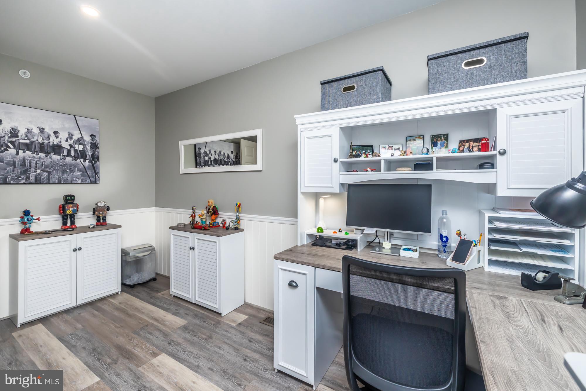 HONEYCROFT VILLAGE - Residential