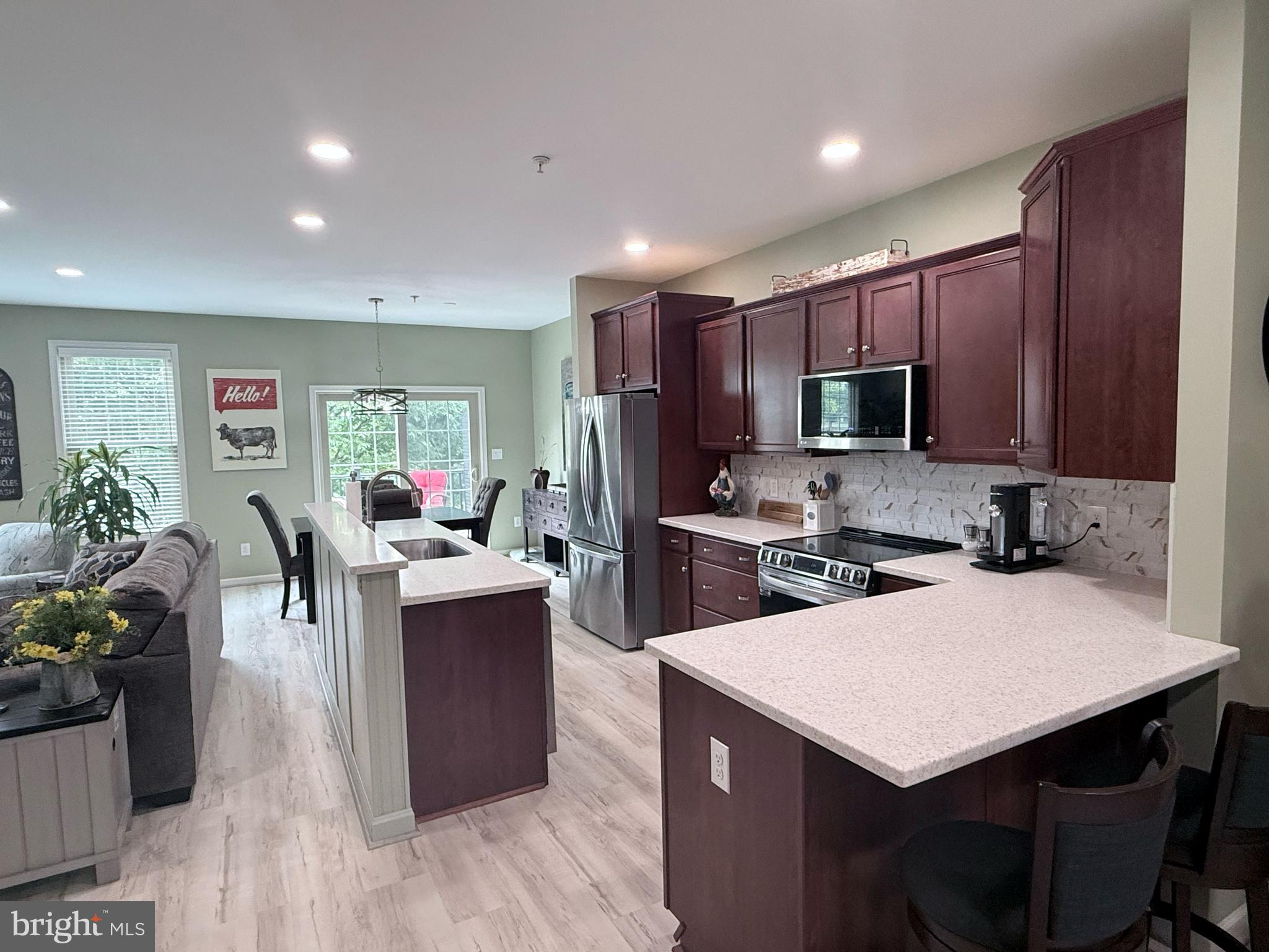 HONEYCROFT VILLAGE - Residential