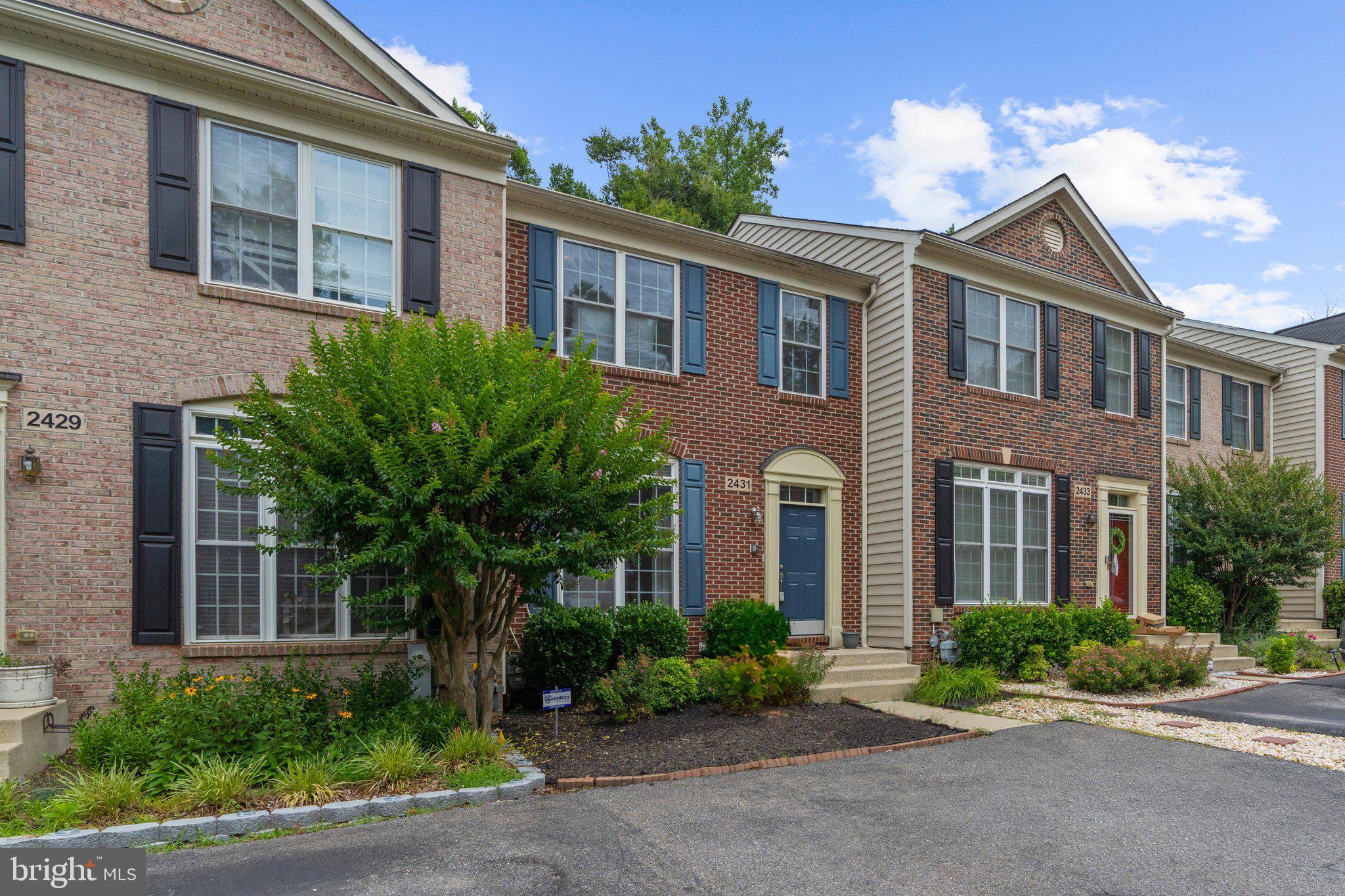 CHAPEL GROVE - Residential