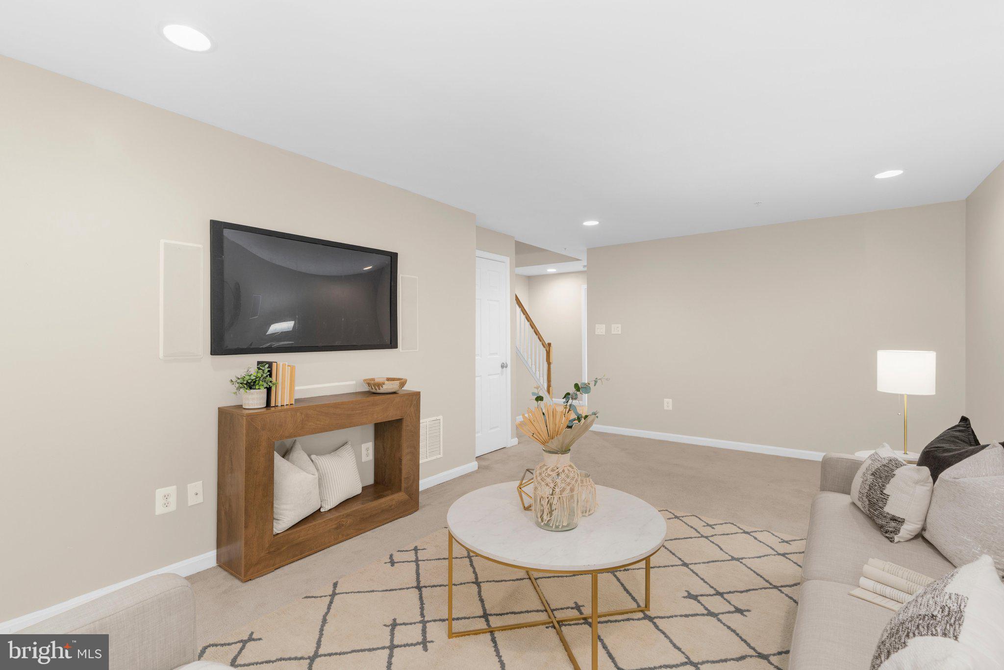 CHAPEL GROVE - Residential