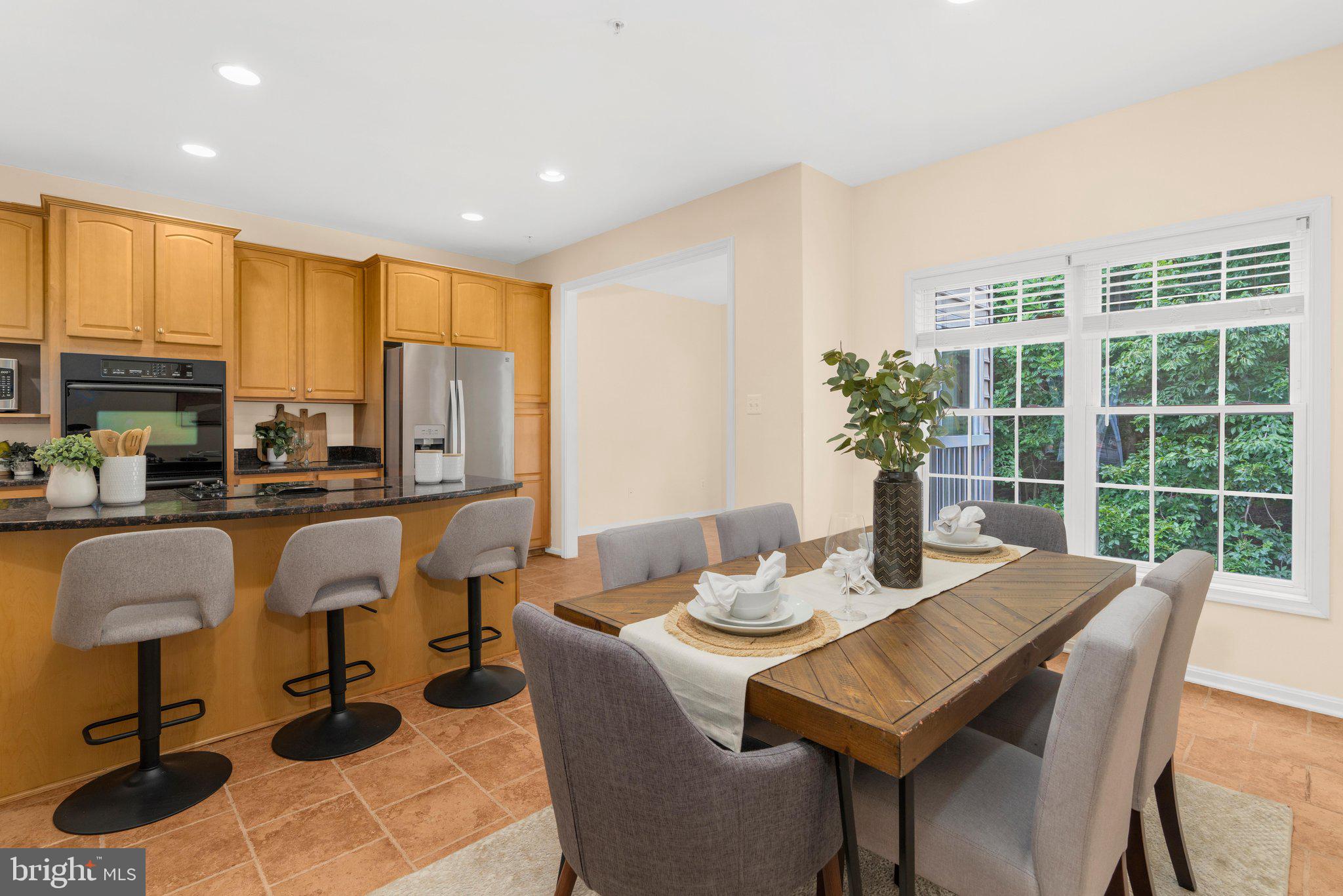 CHAPEL GROVE - Residential