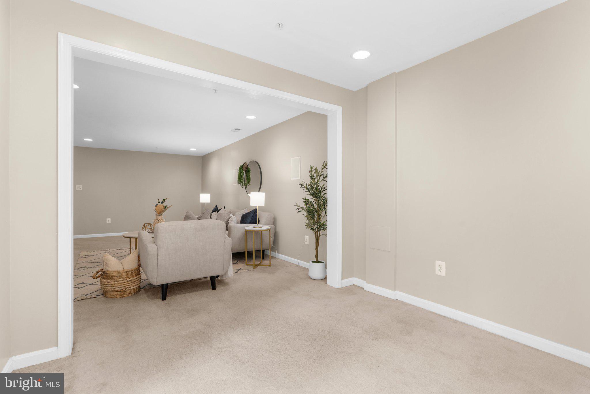 CHAPEL GROVE - Residential