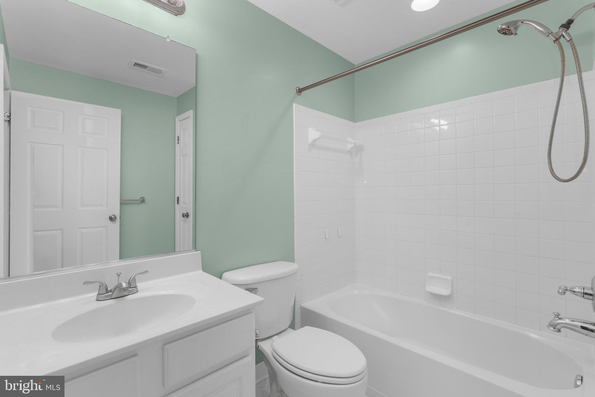 CHAPEL GROVE - Residential