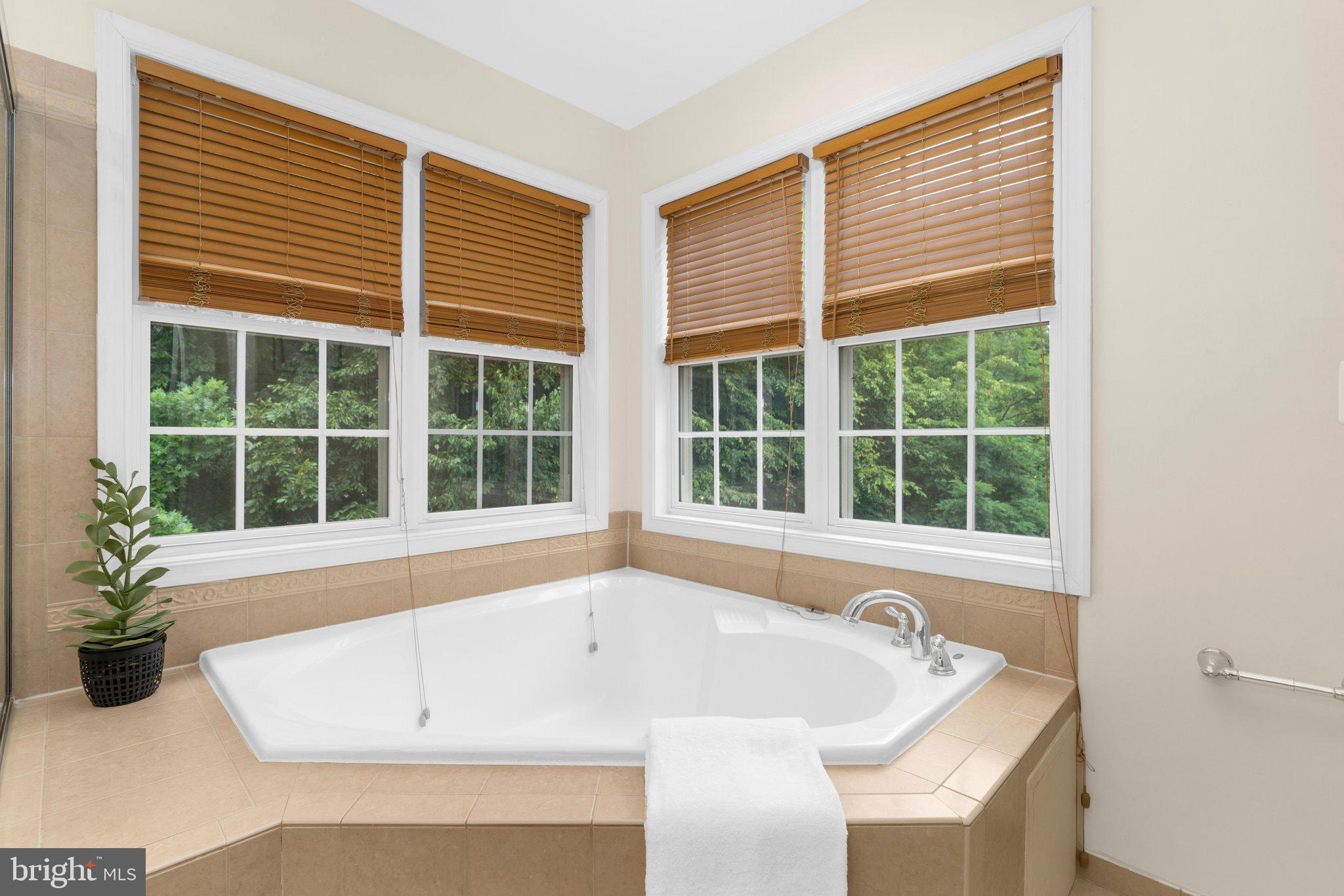 CHAPEL GROVE - Residential