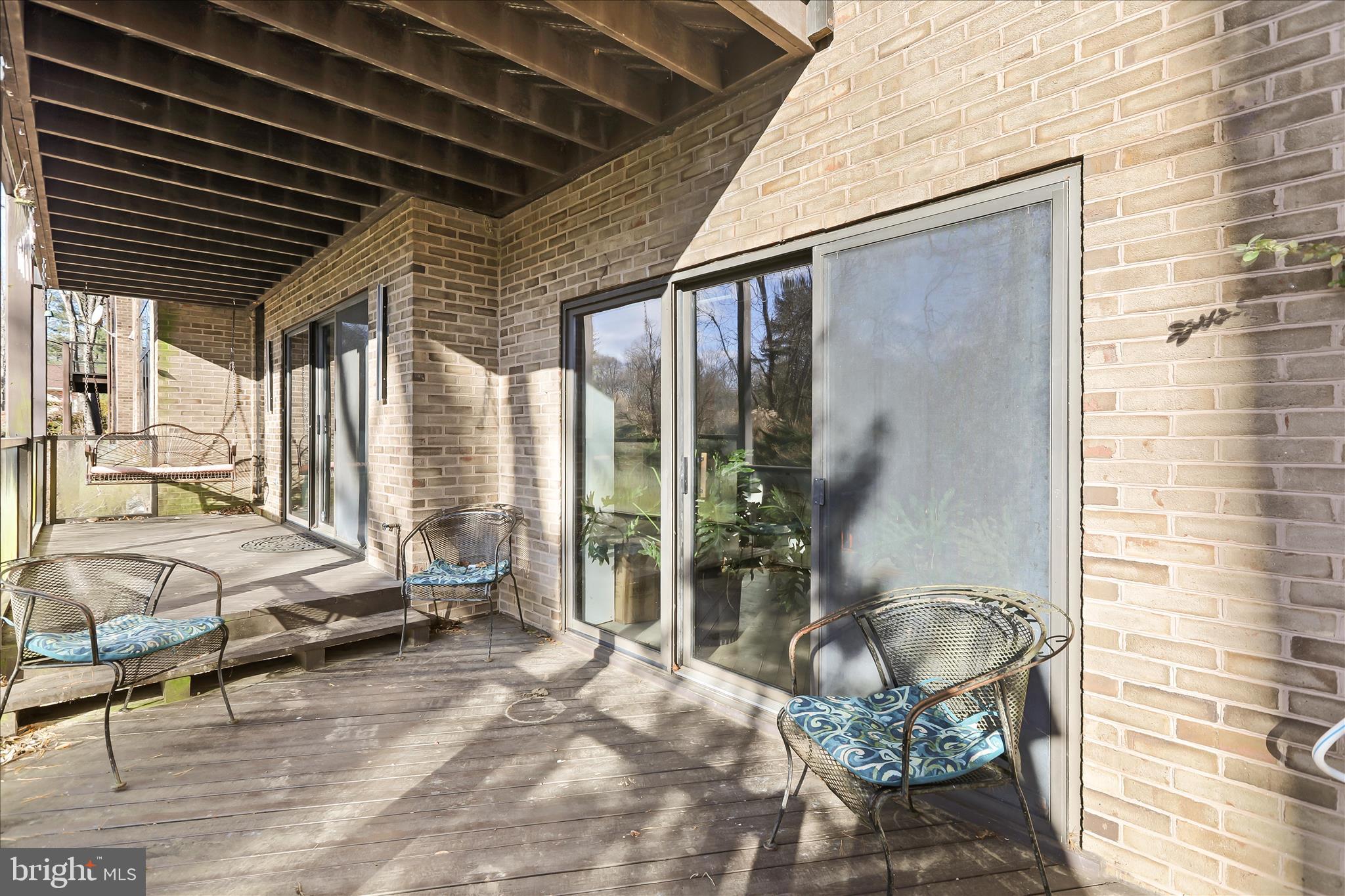 SCHOOL LANE HILLS - Residential