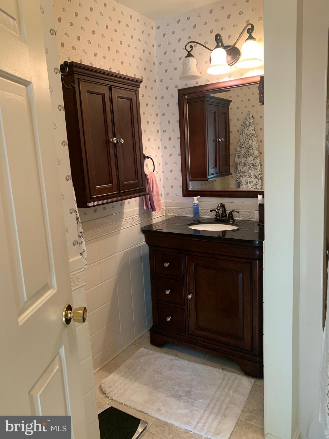 NEWVILLE BOROUGH - Residential