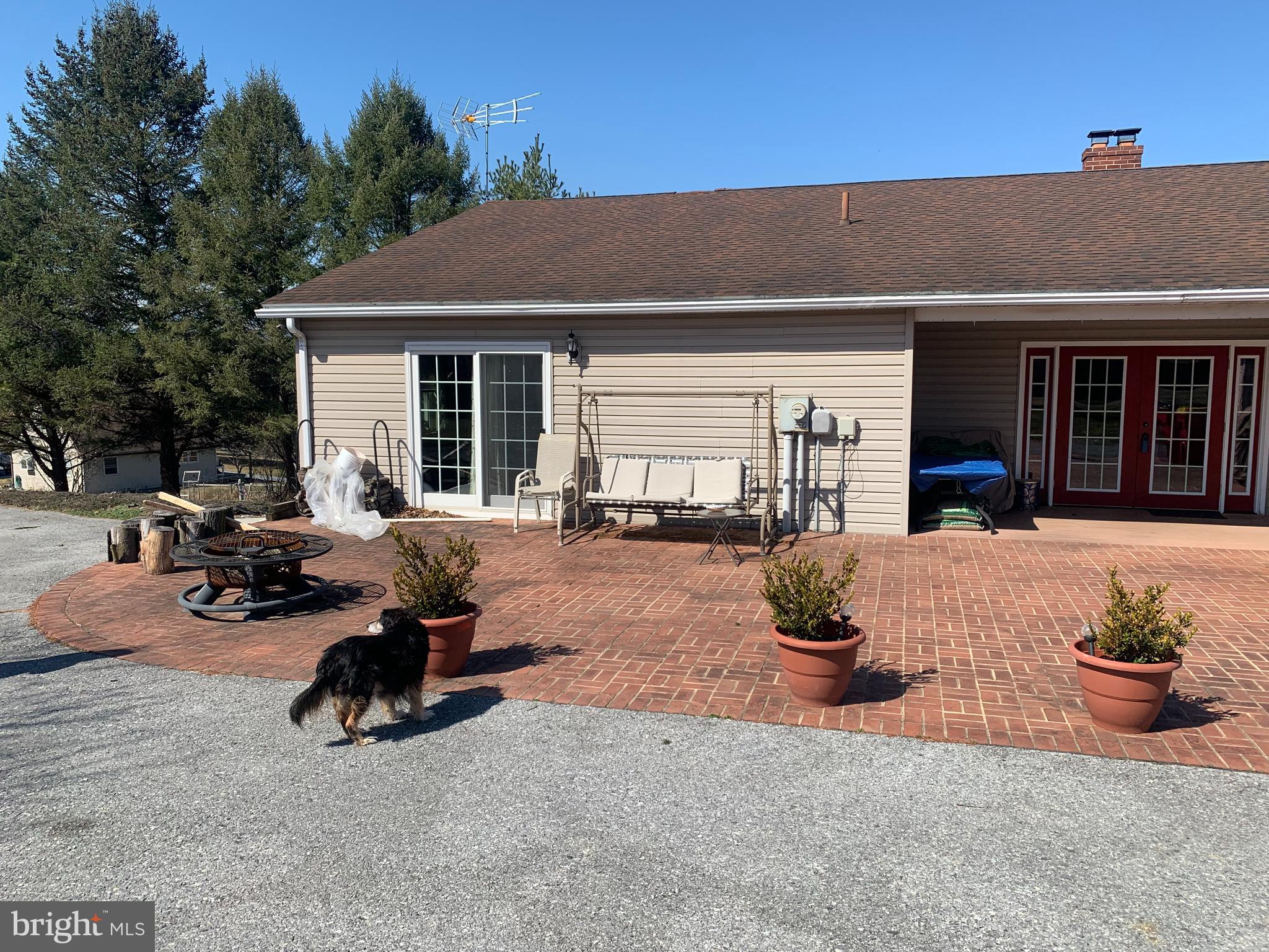 NEWVILLE BOROUGH - Residential