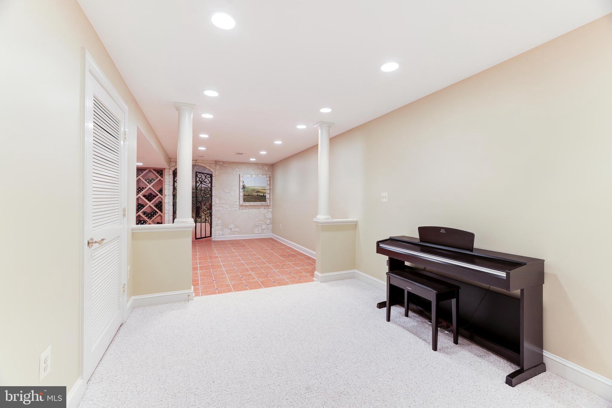 FRANKLIN PARK - Residential