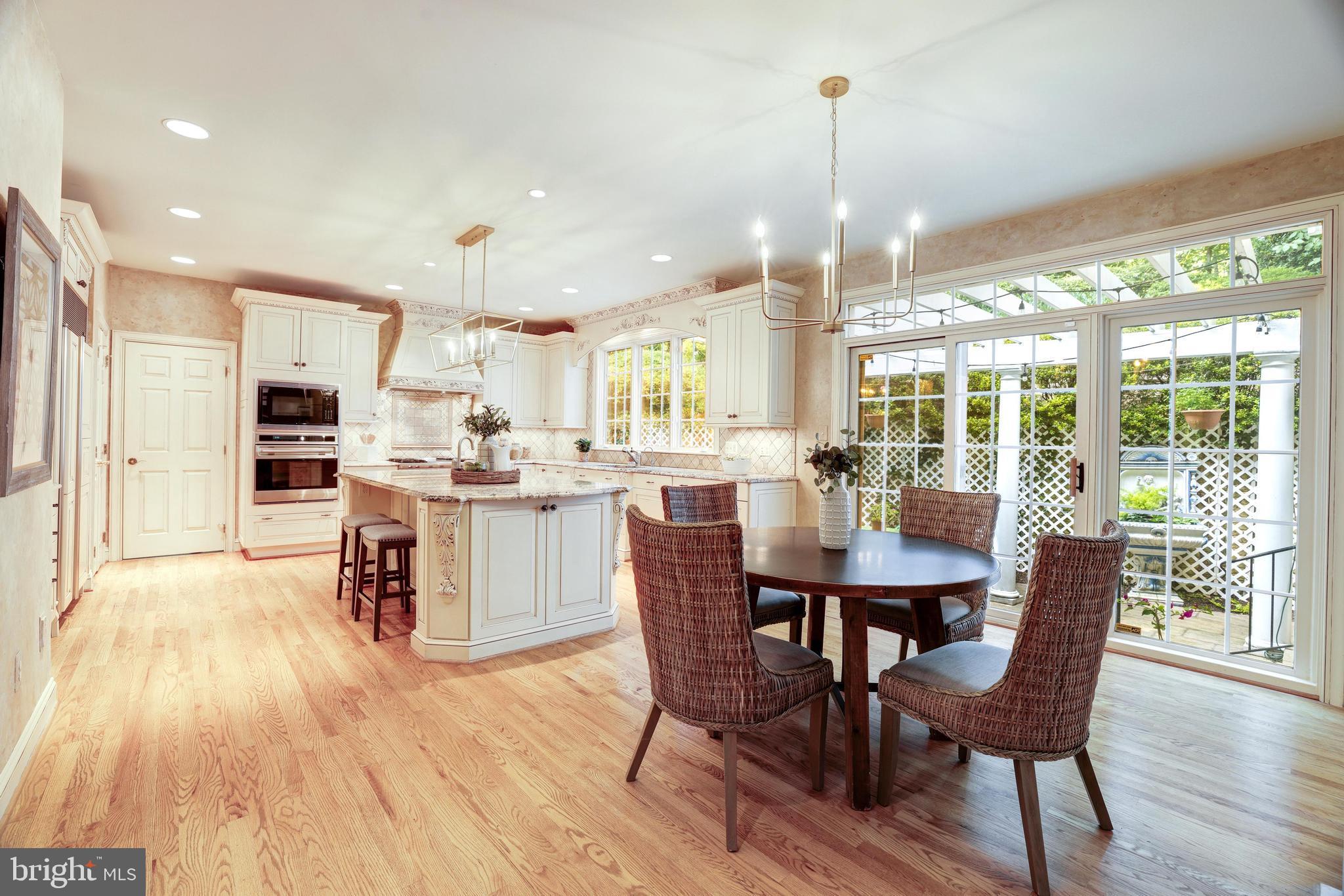FRANKLIN PARK - Residential