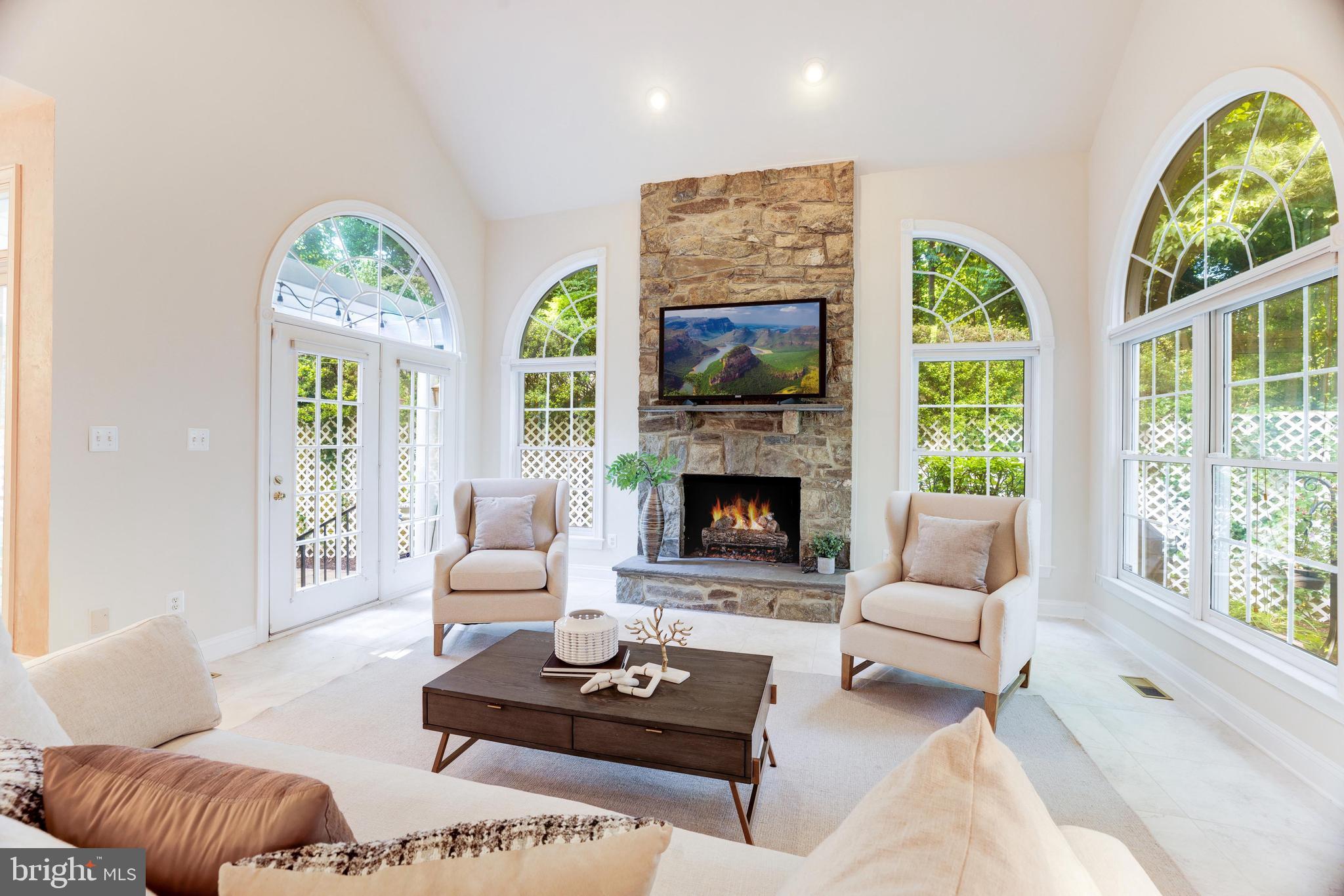 FRANKLIN PARK - Residential