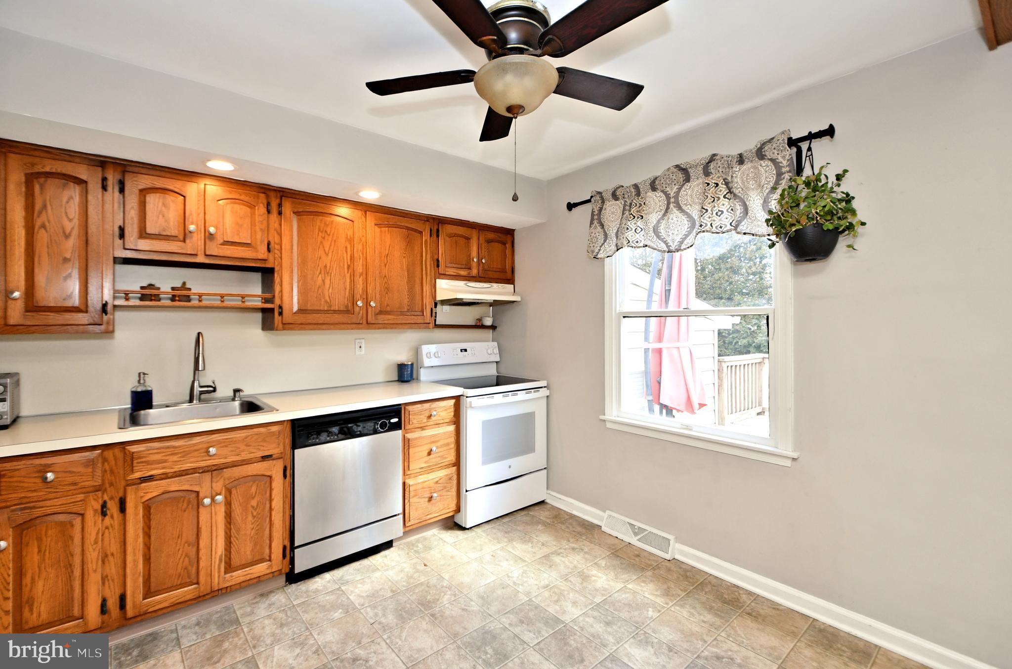 ROSEMORE ESTS - Residential
