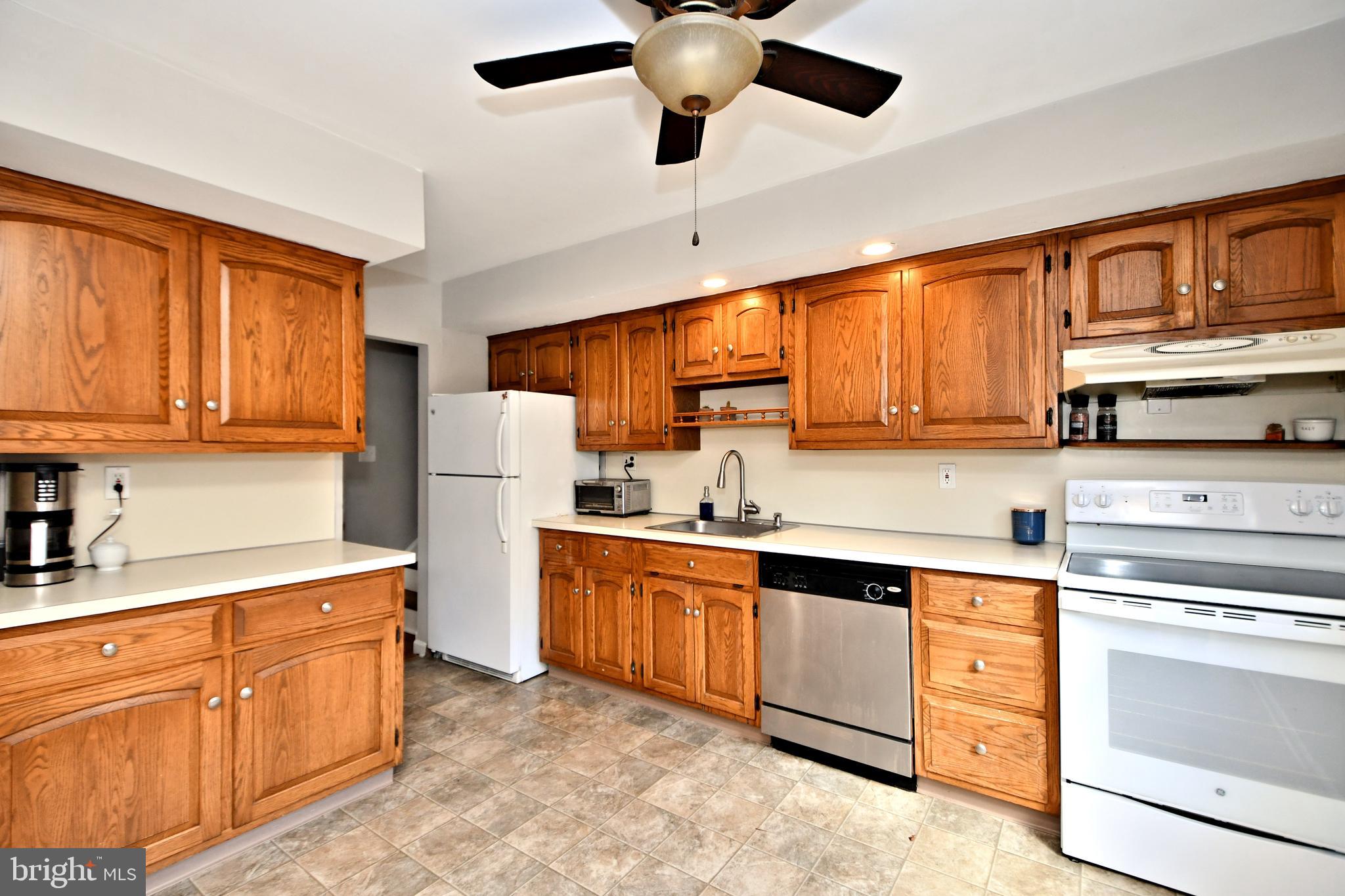 ROSEMORE ESTS - Residential
