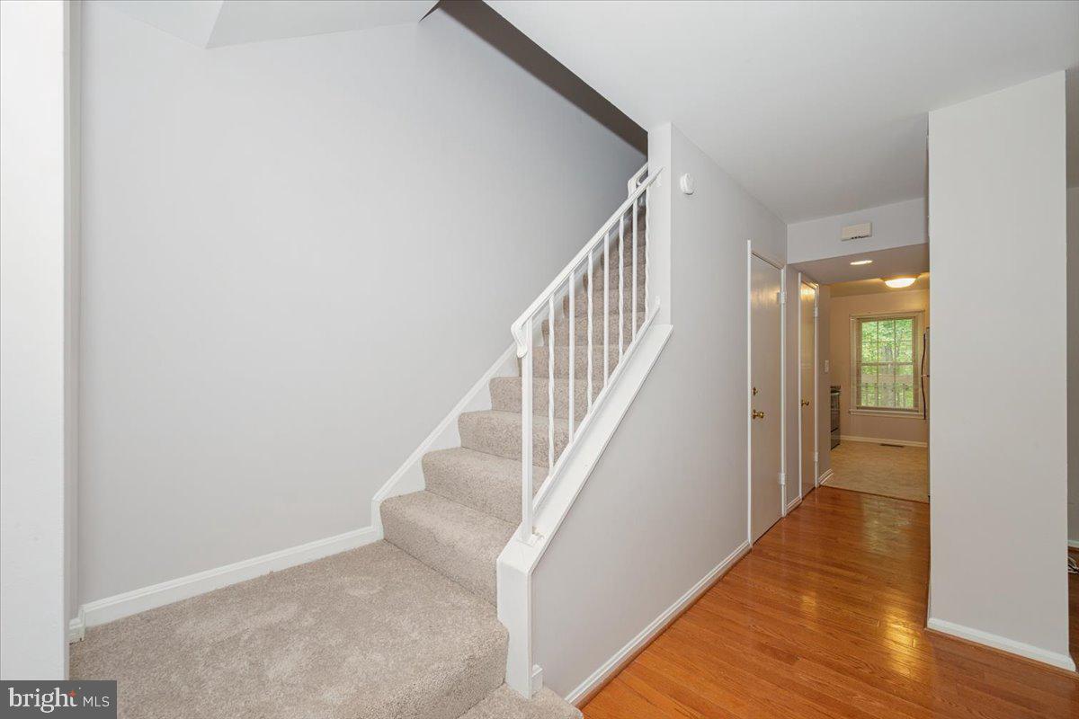 SHADOW OAK - Residential