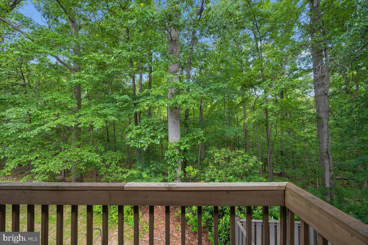 SHADOW OAK - Residential