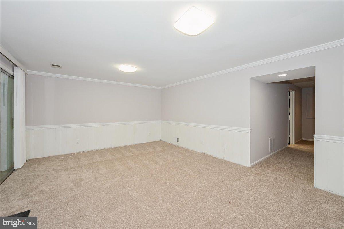 SHADOW OAK - Residential