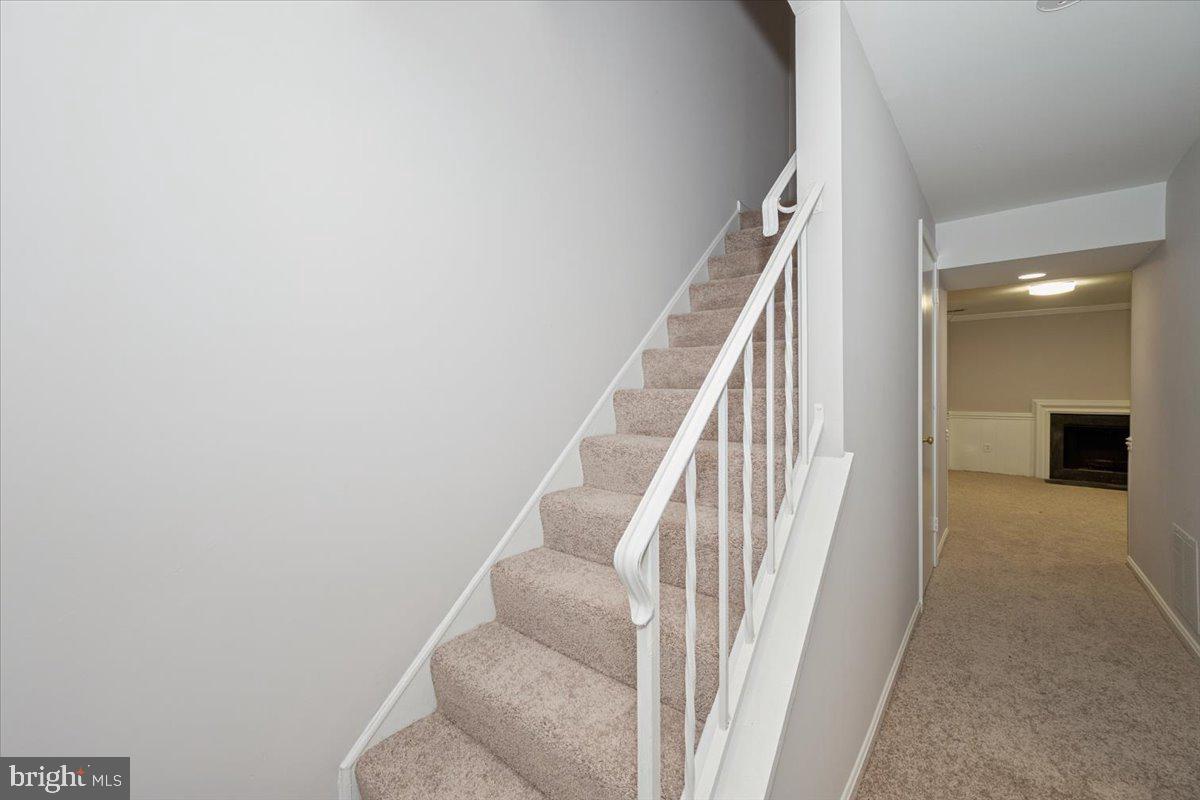 SHADOW OAK - Residential