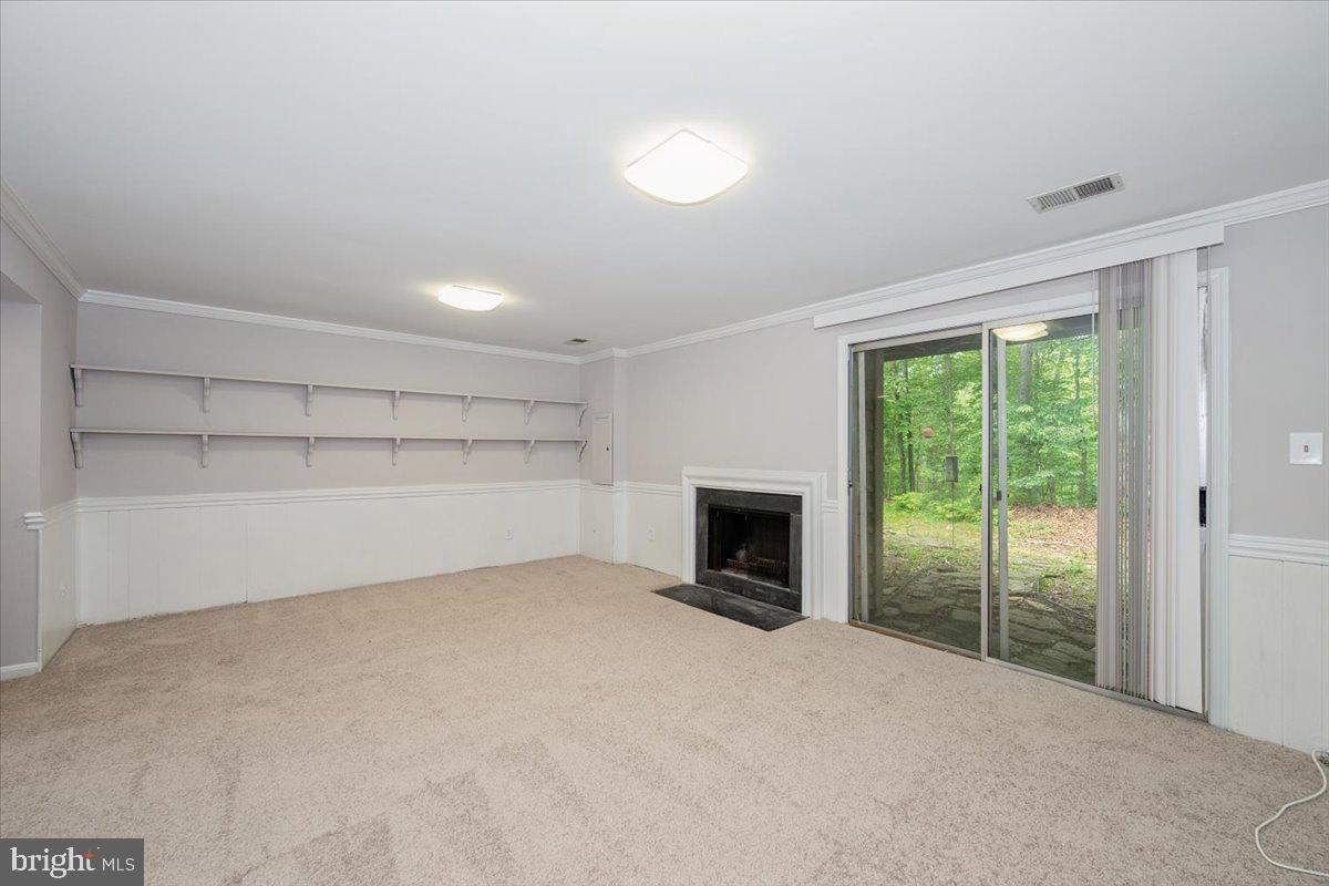 SHADOW OAK - Residential
