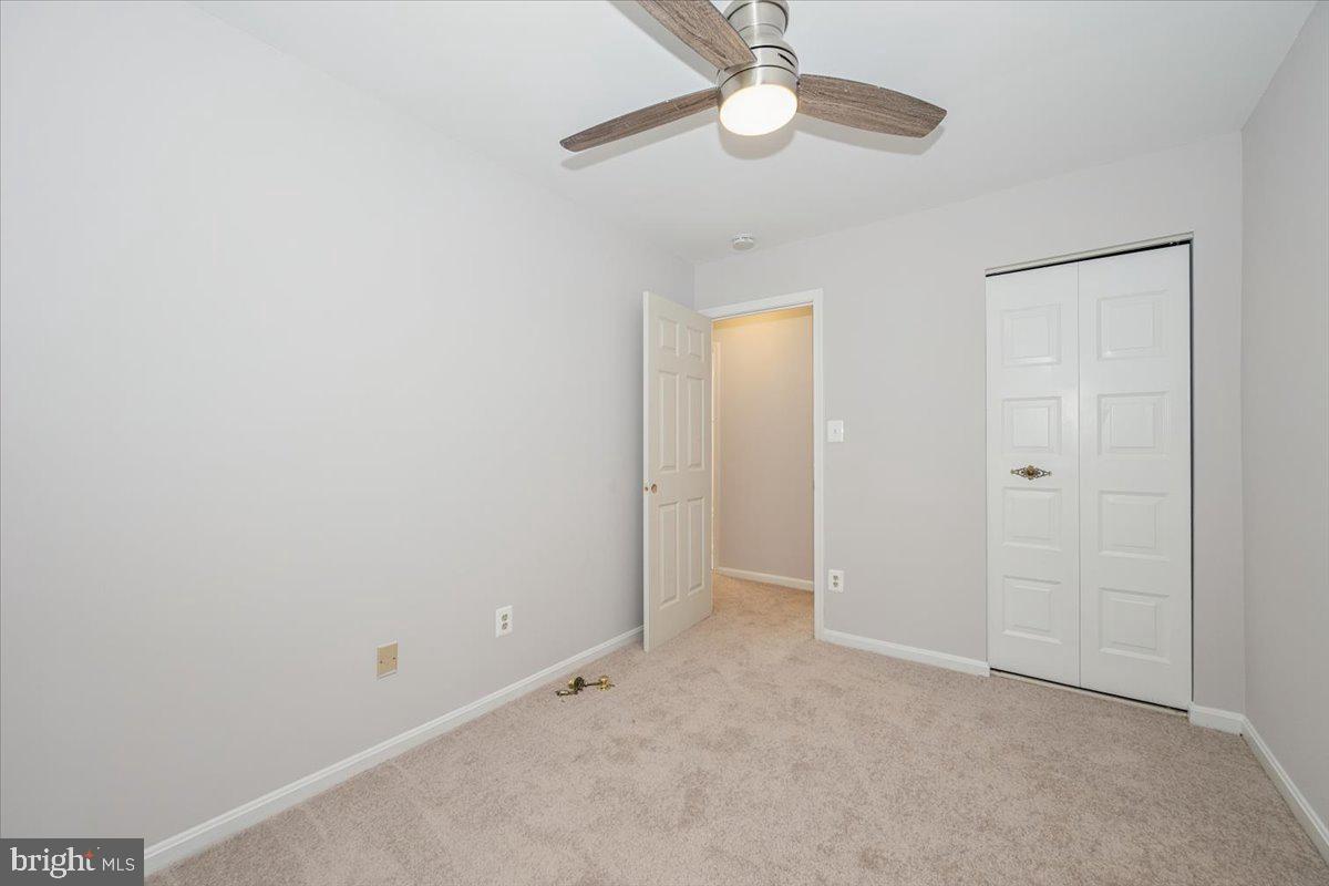 SHADOW OAK - Residential