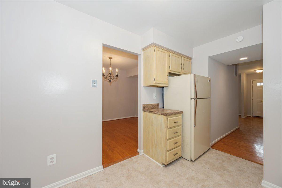 SHADOW OAK - Residential