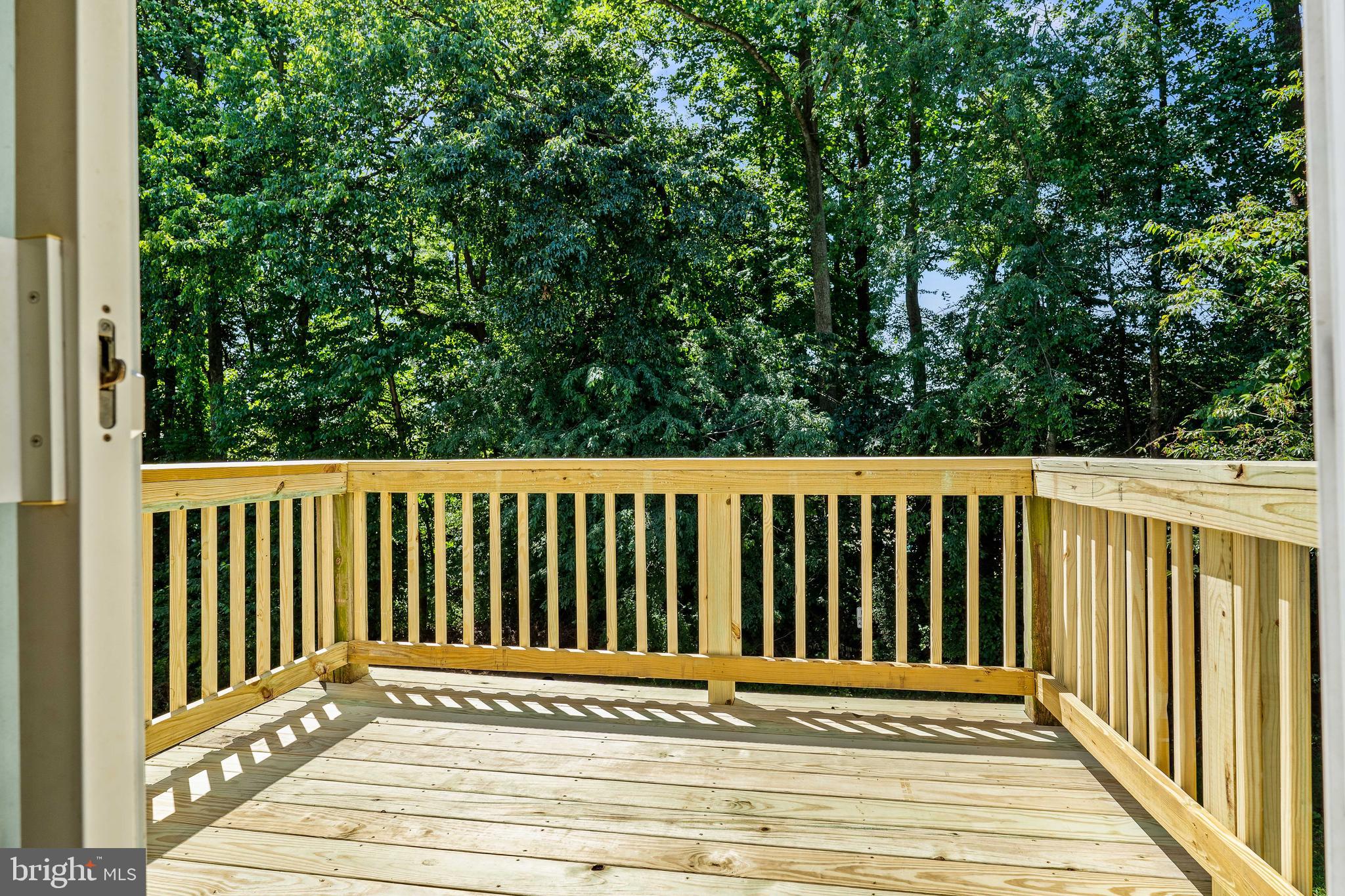 VILLAGE KNOLL - Residential