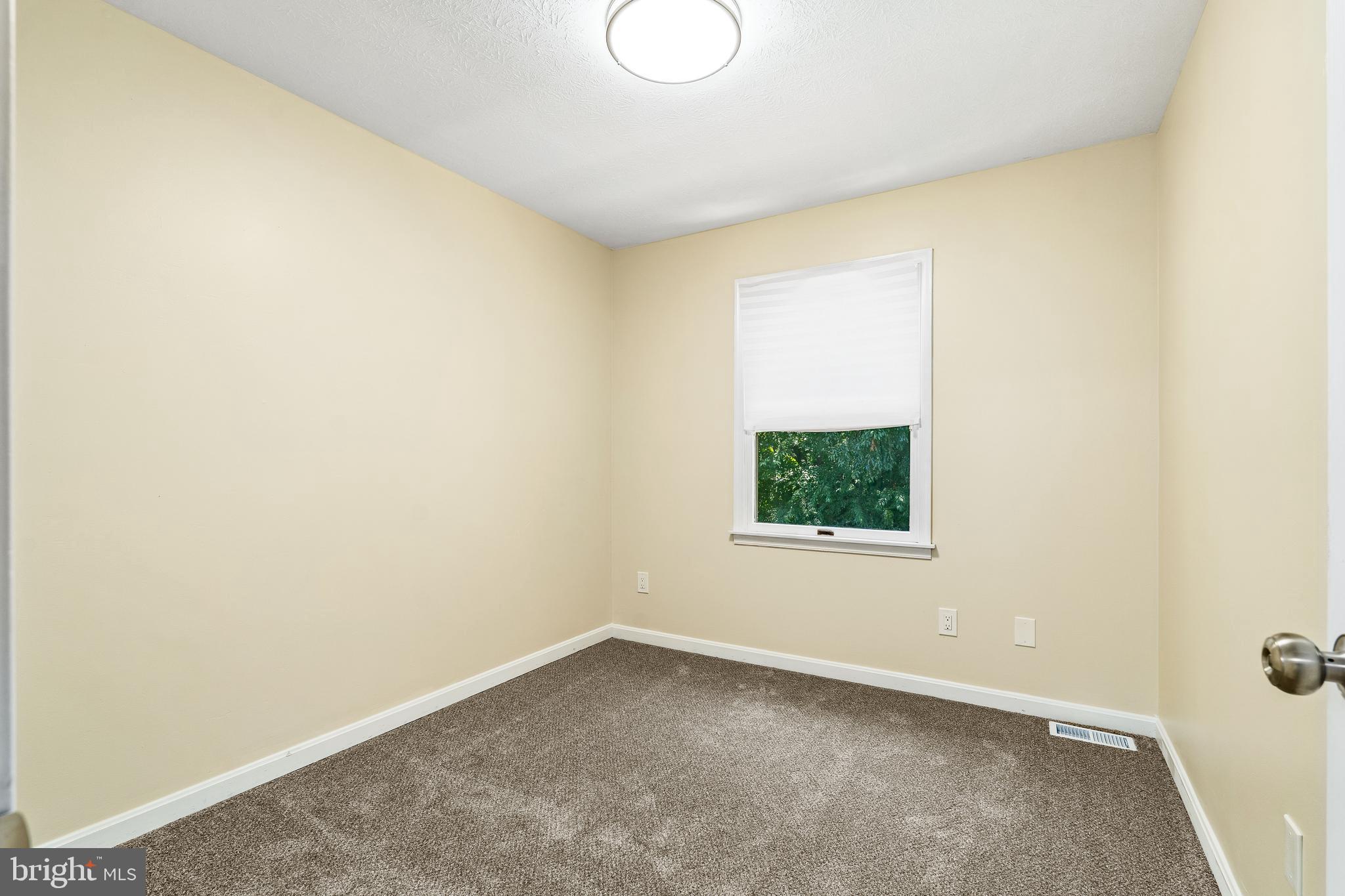 VILLAGE KNOLL - Residential