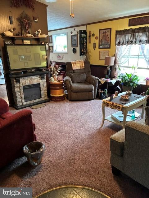 COUNTRY ACRES GOLD - Residential