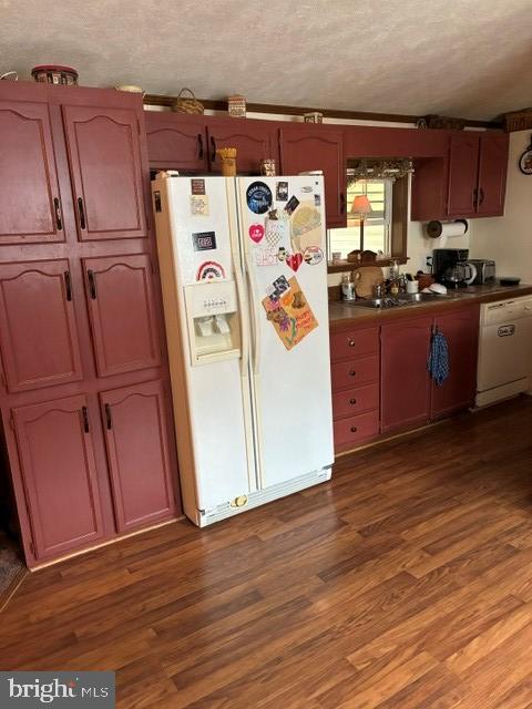 COUNTRY ACRES GOLD - Residential
