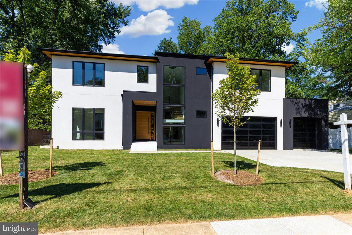MARSHALL WOODS - Residential