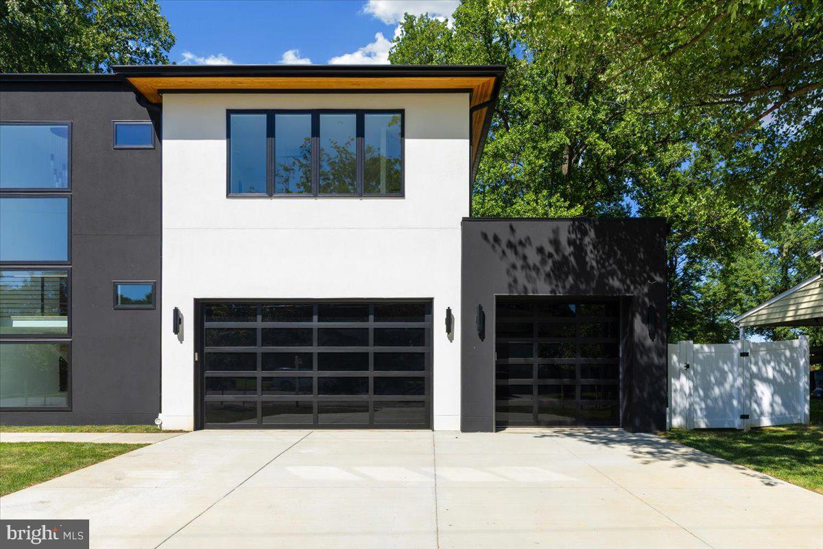 MARSHALL WOODS - Residential