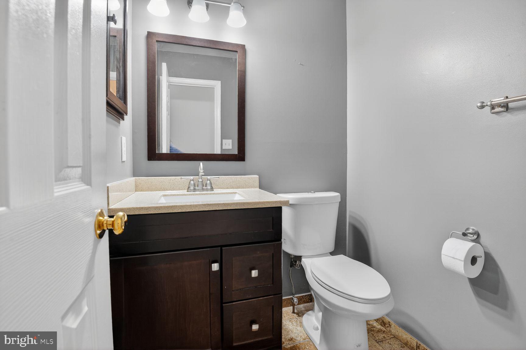 LIFESTYLE AT SULLY STATION - Residential