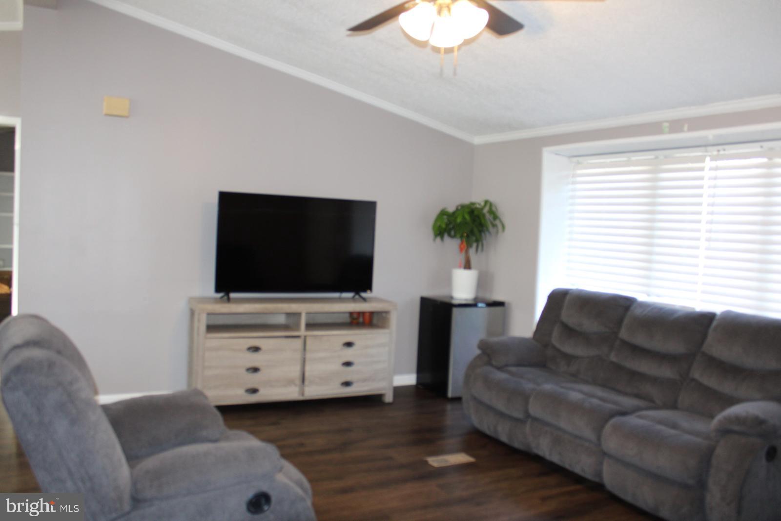 DOVER EAST - Residential
