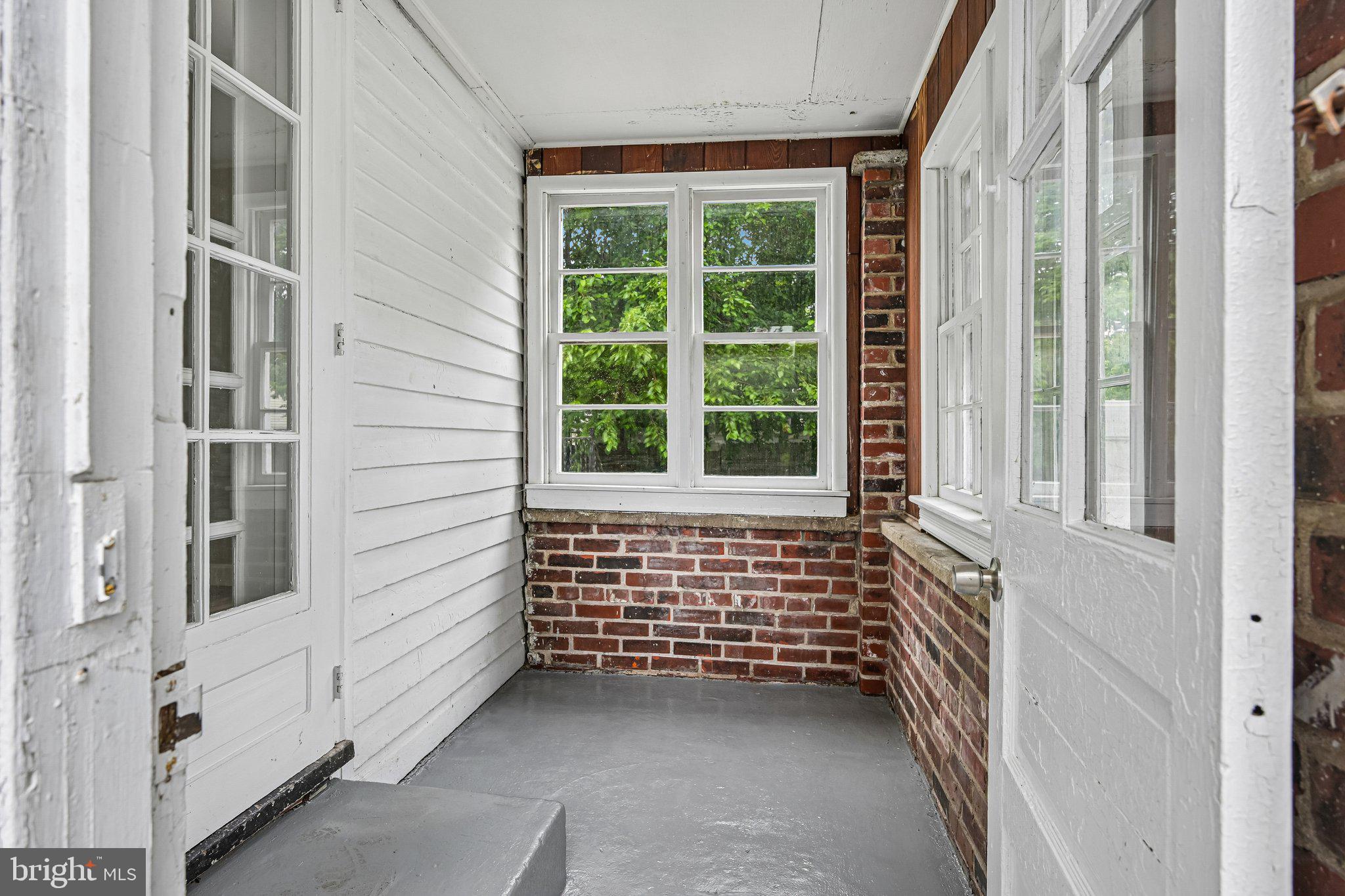 NON AVAILABLE - Residential