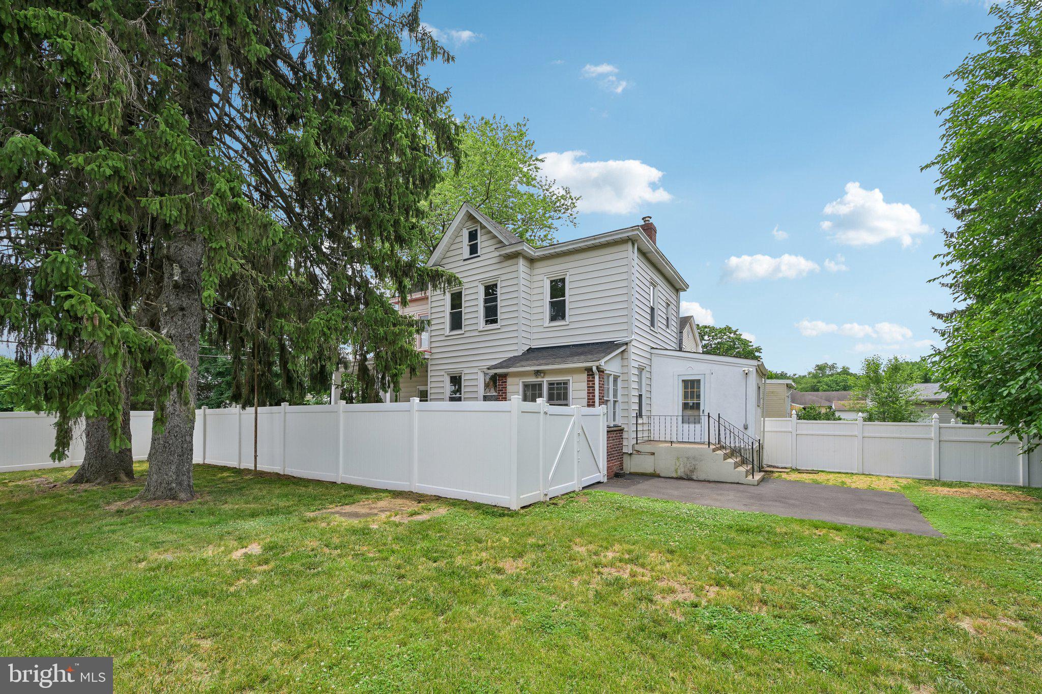 NON AVAILABLE - Residential