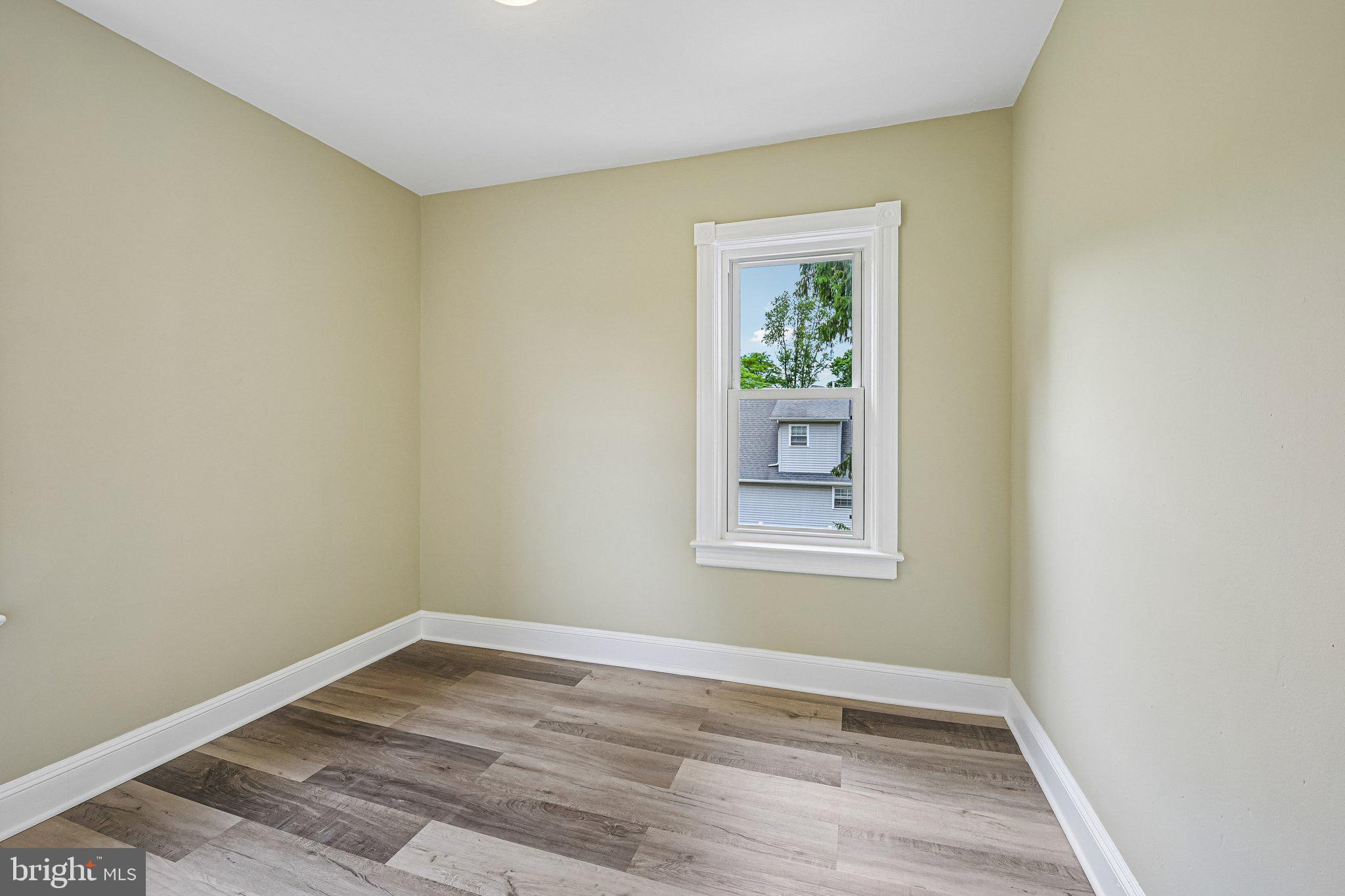 NON AVAILABLE - Residential