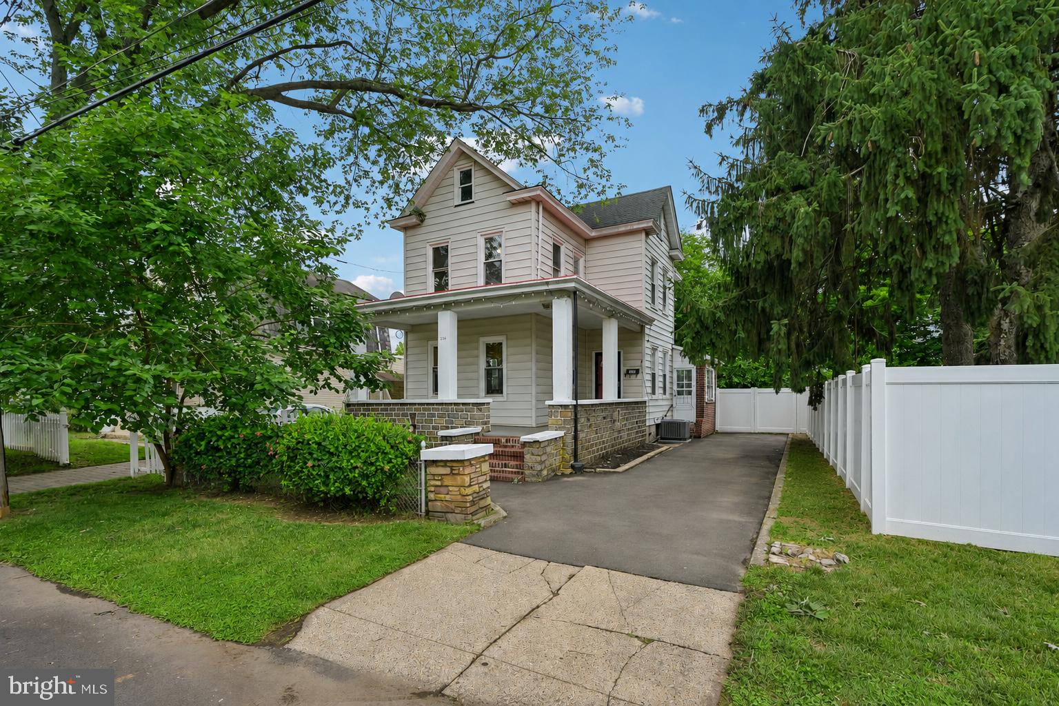 NON AVAILABLE - Residential