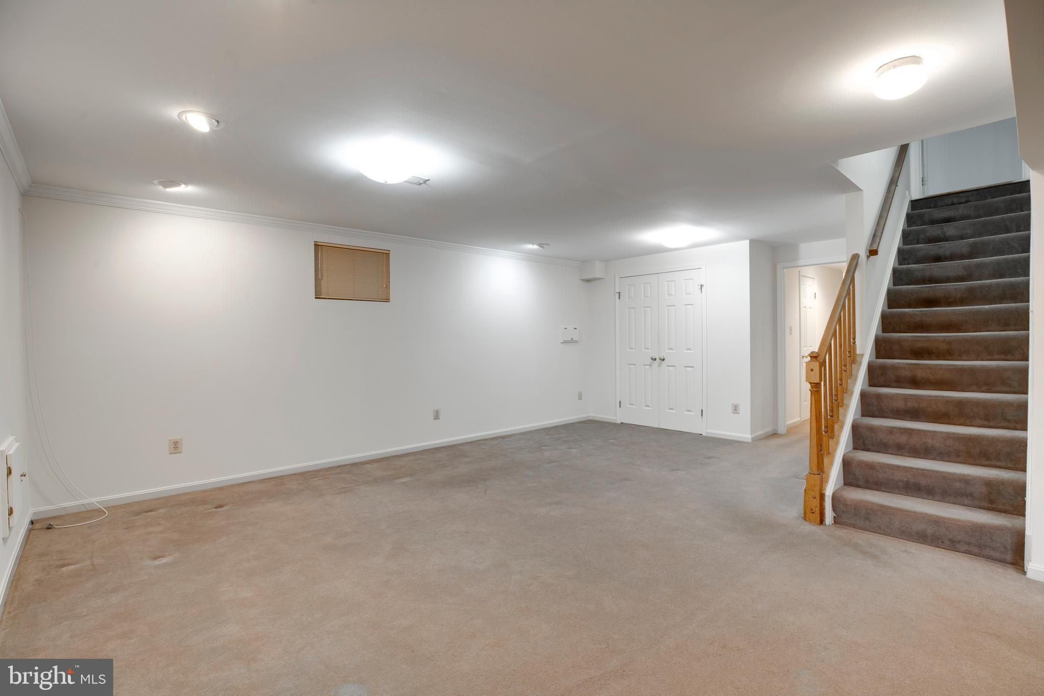 LINDSAY PARK - Residential