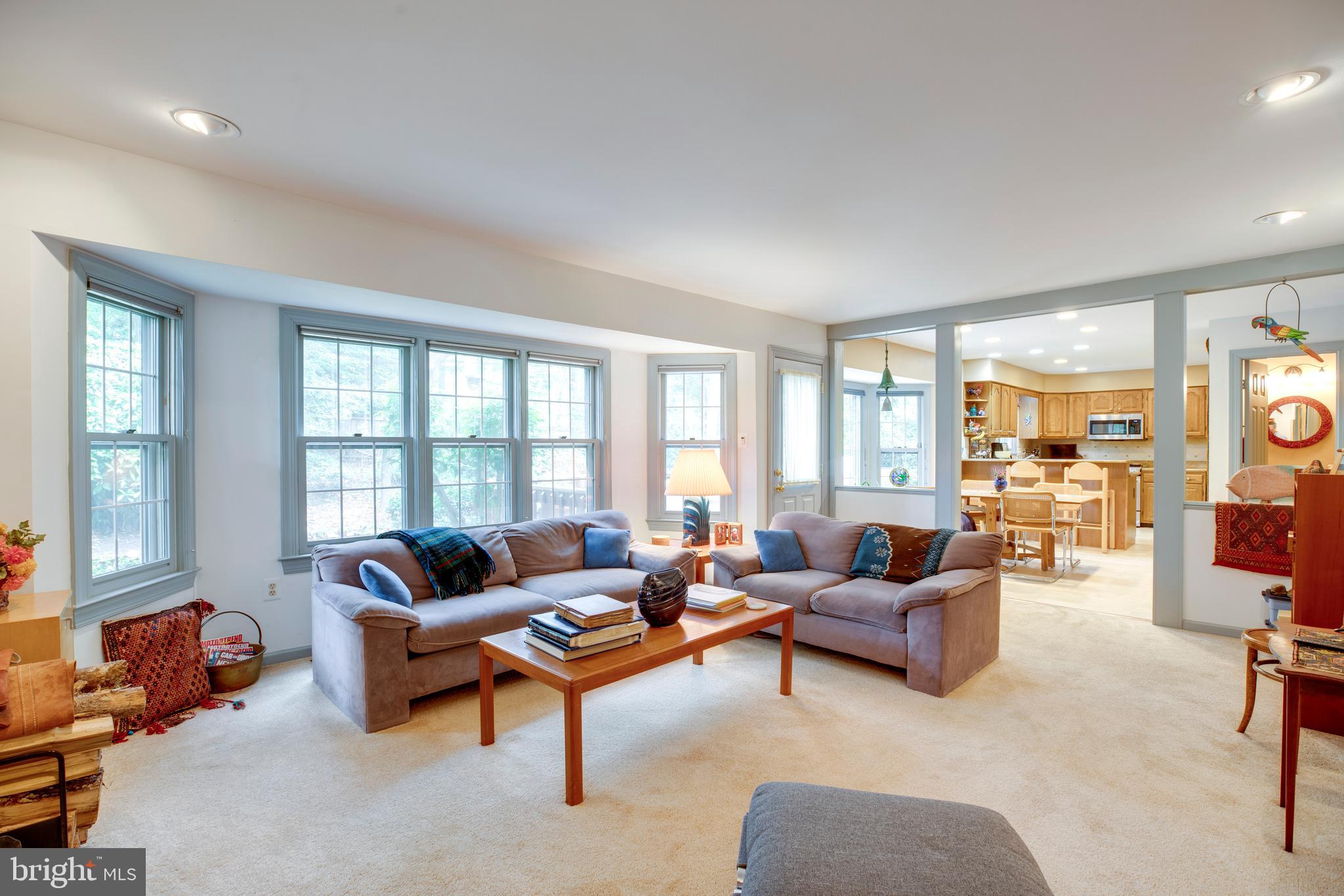 LINDSAY PARK - Residential