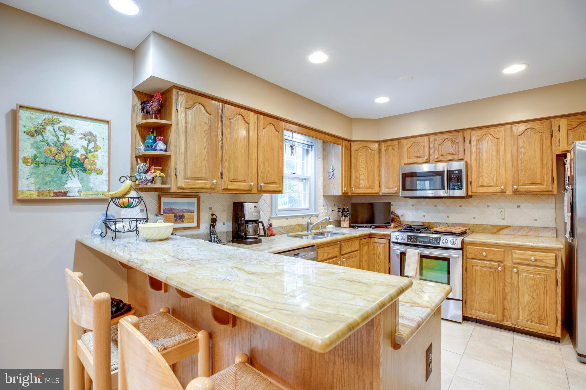 LINDSAY PARK - Residential