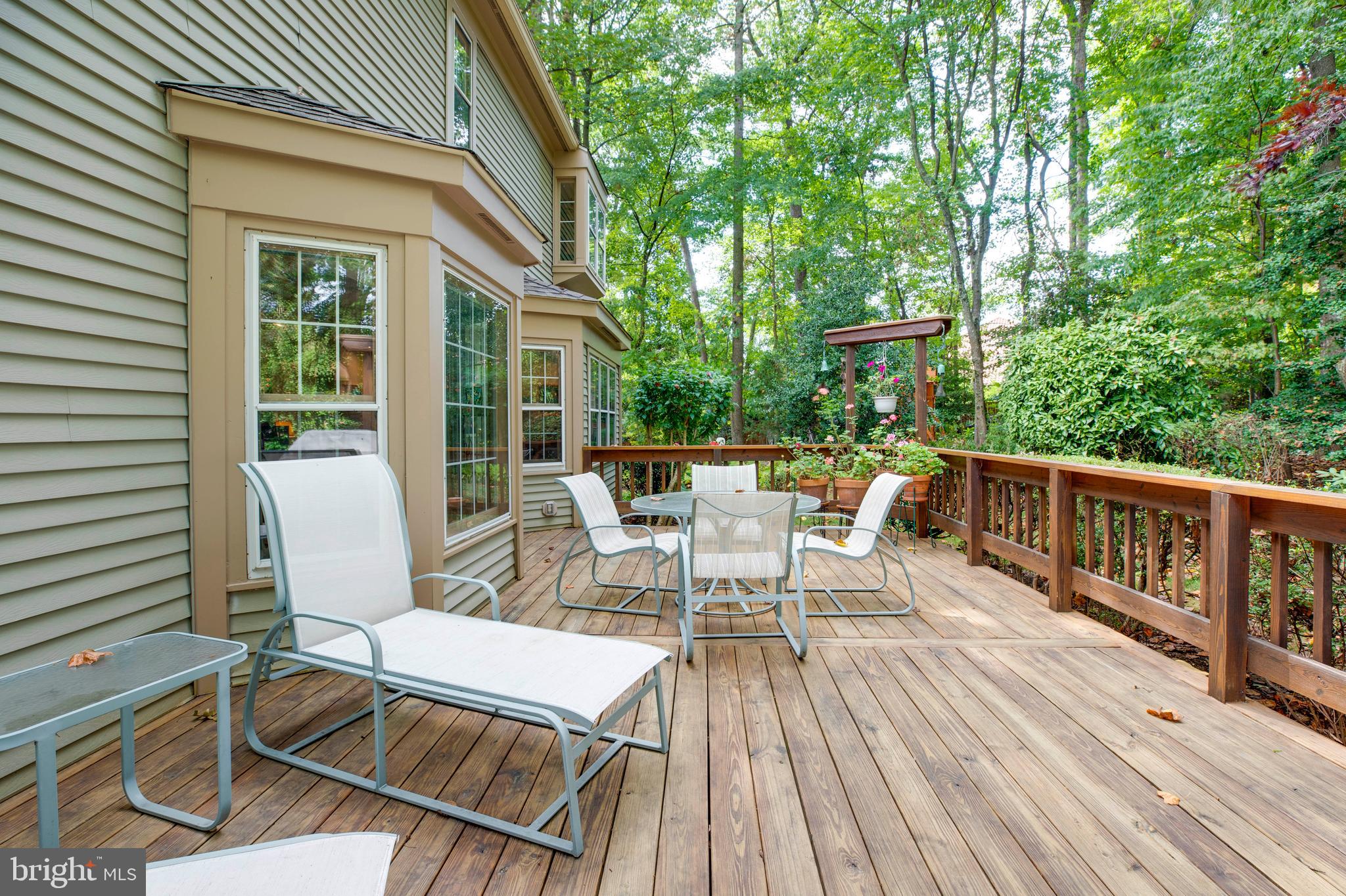 LINDSAY PARK - Residential