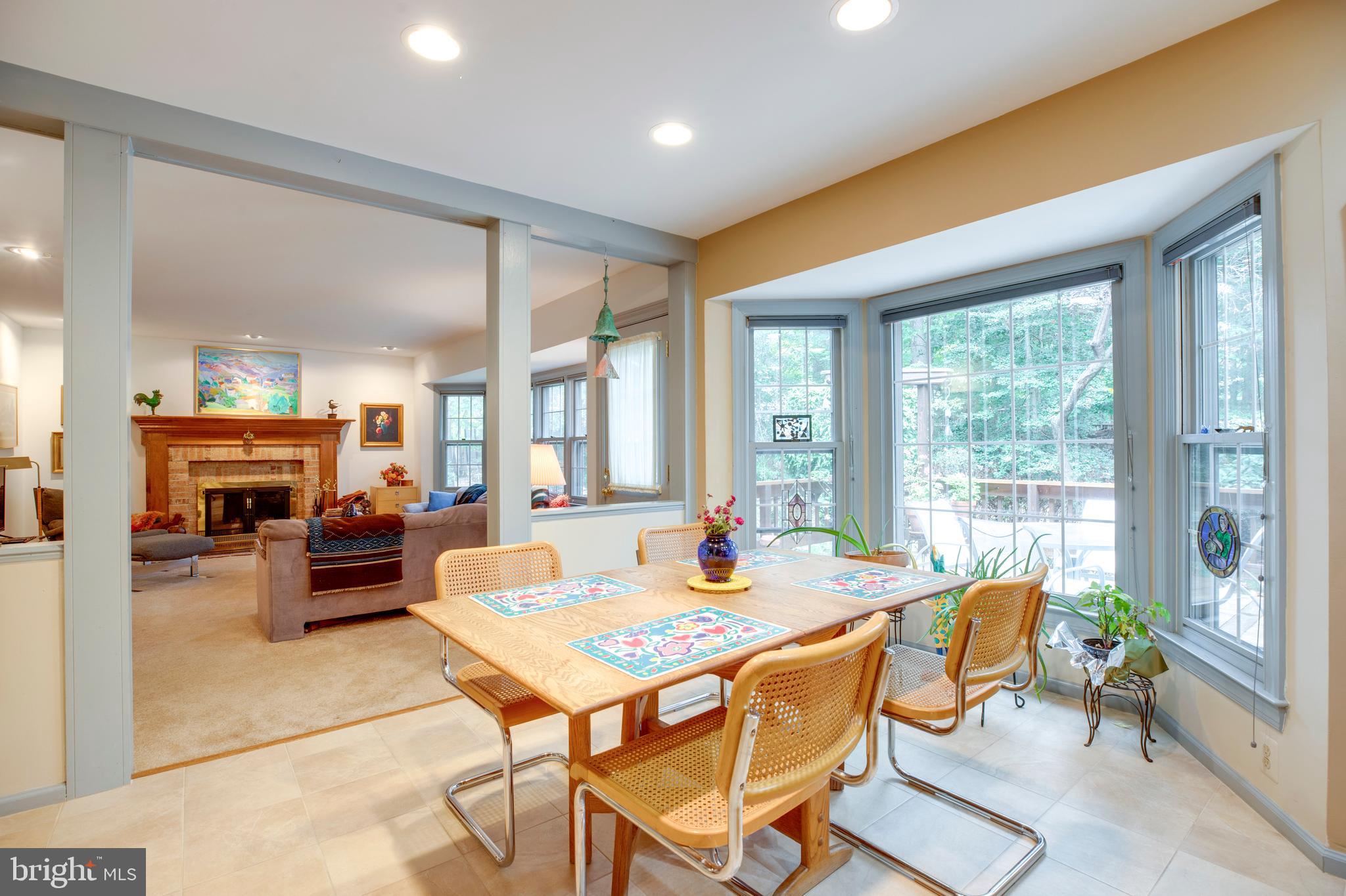 LINDSAY PARK - Residential