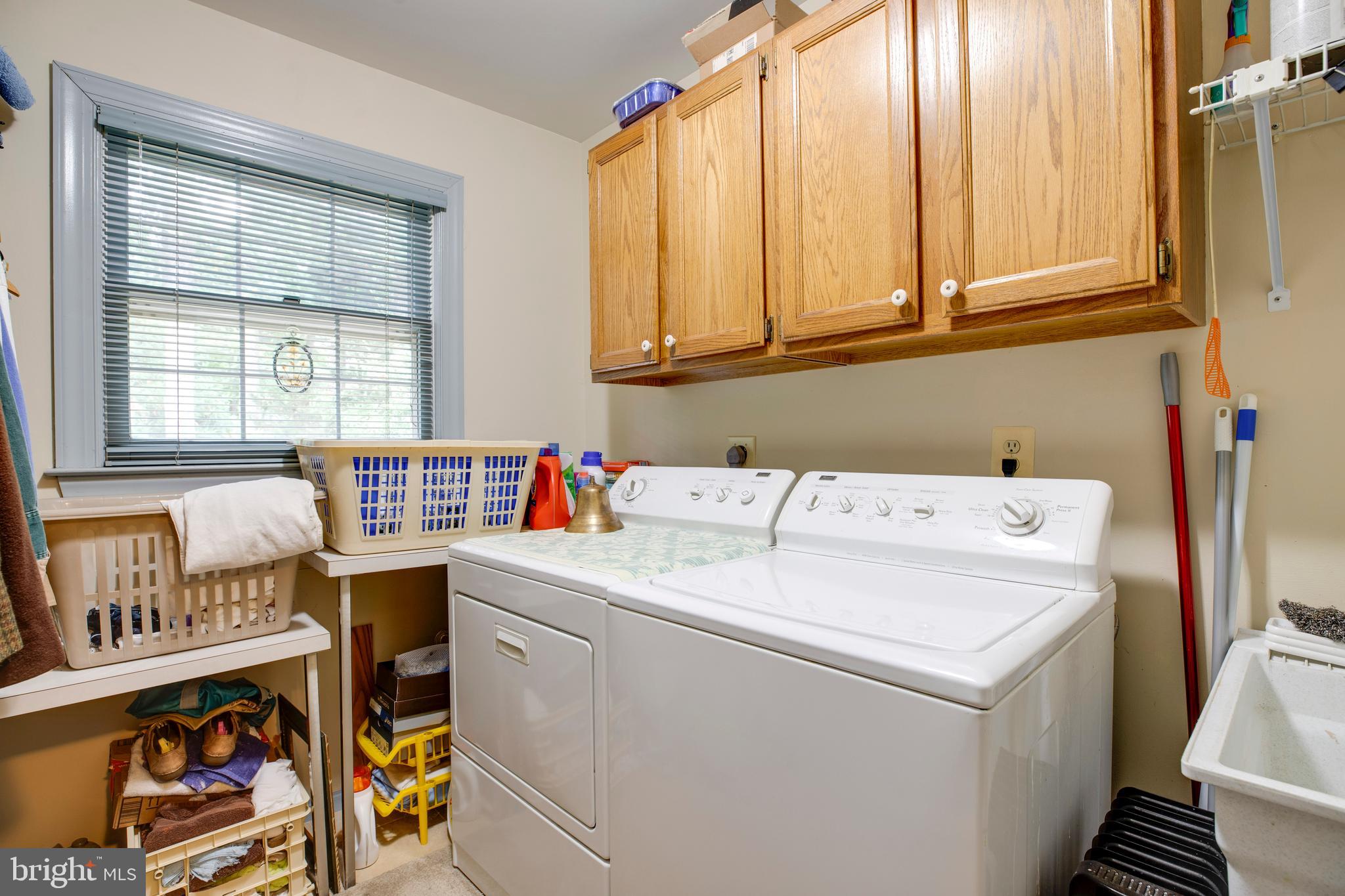 LINDSAY PARK - Residential